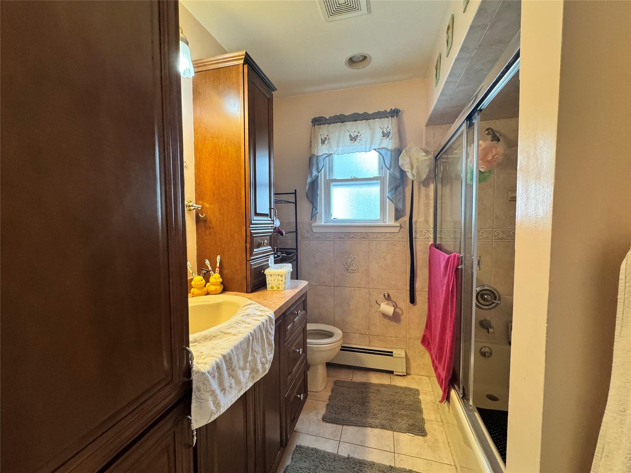 Single Family Cedar  Suffolk County, NY 11726, MLS-846918-9