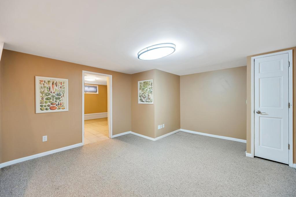 Single Family Spruce  Nassau County, NY 11801, MLS-846926-25
