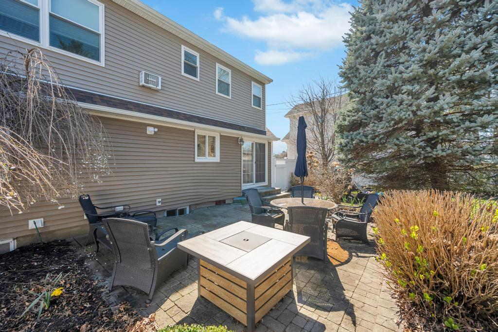 Single Family Spruce  Nassau County, NY 11801, MLS-846926-28