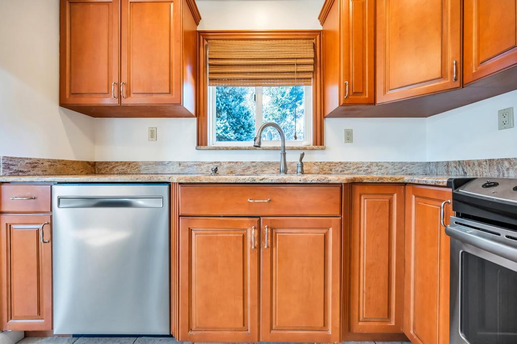 Single Family Spruce  Nassau County, NY 11801, MLS-846926-5