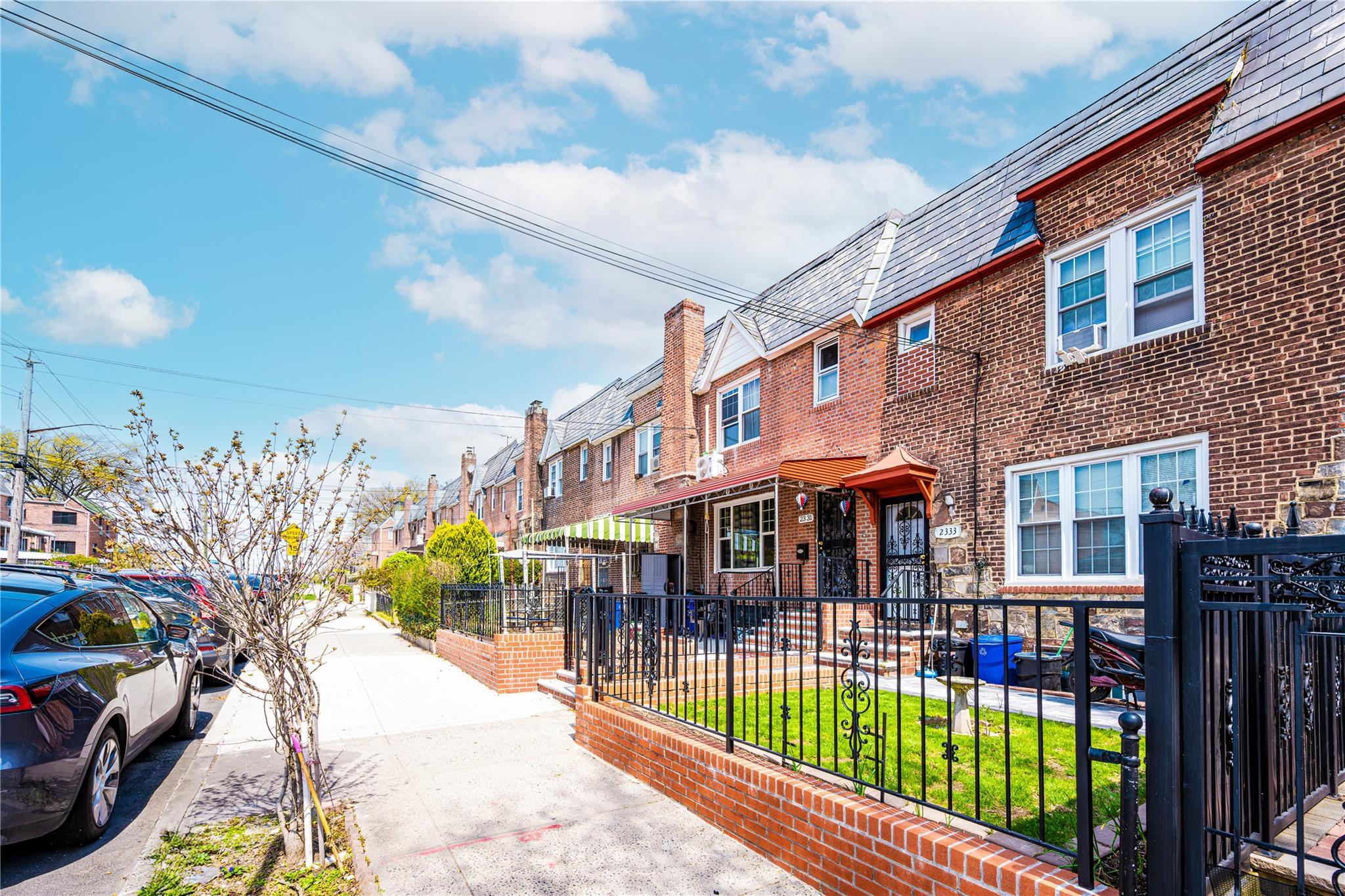 Single Family 95  Queens, NY 11369, MLS-846938-4
