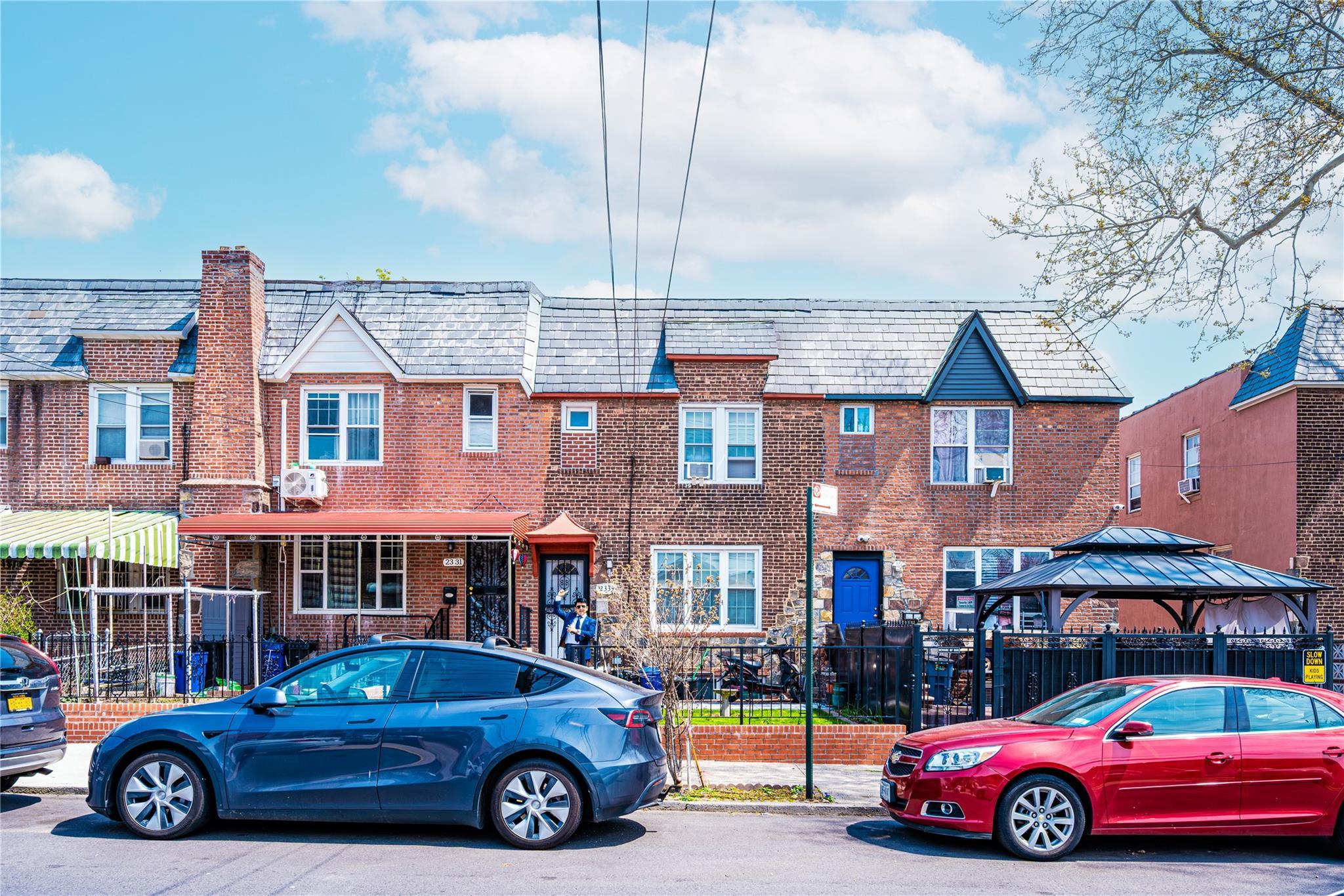 Single Family 95  Queens, NY 11369, MLS-846938-6