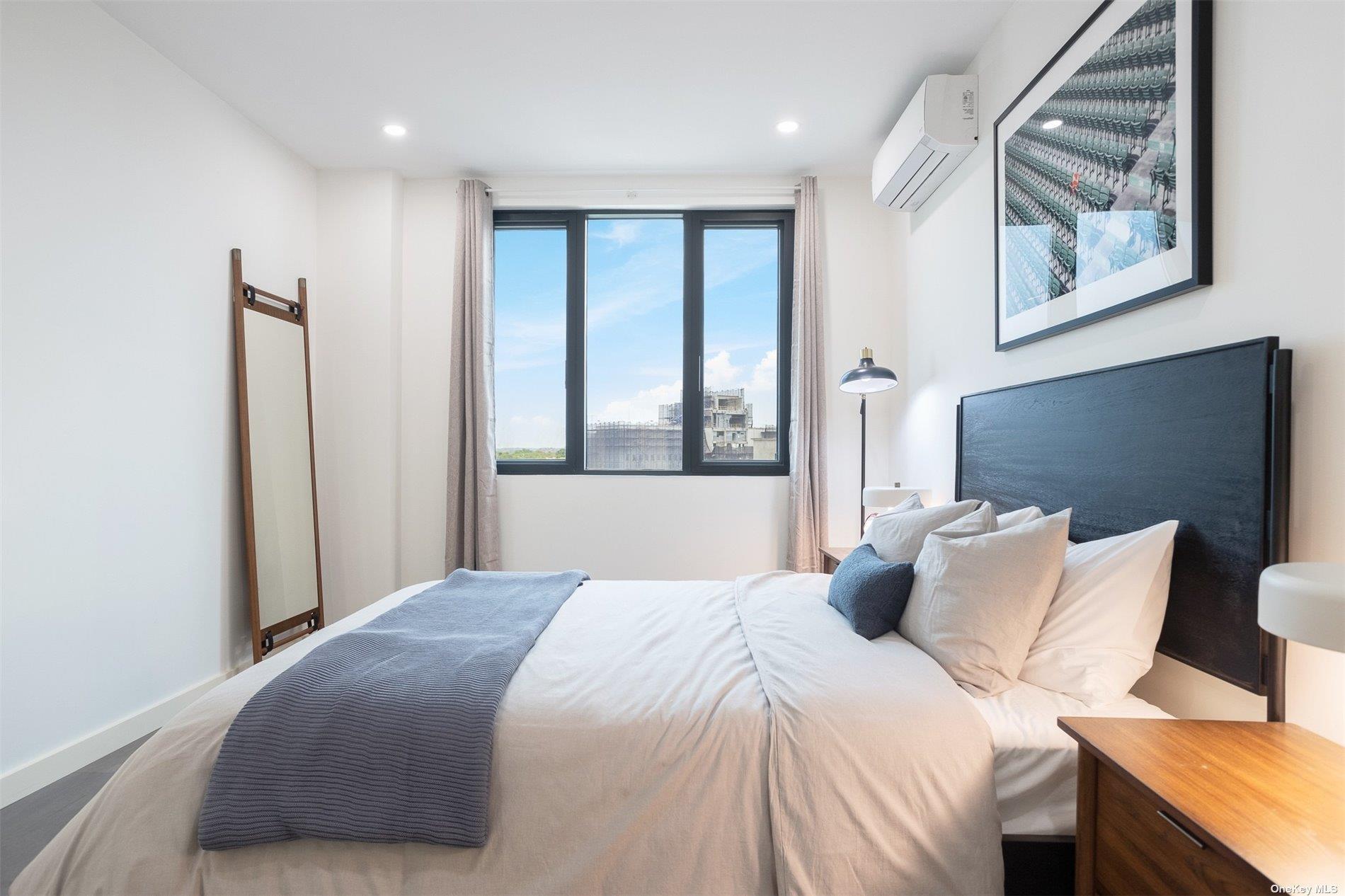 Condo Queens  Queens, NY 11415, MLS-846962-12