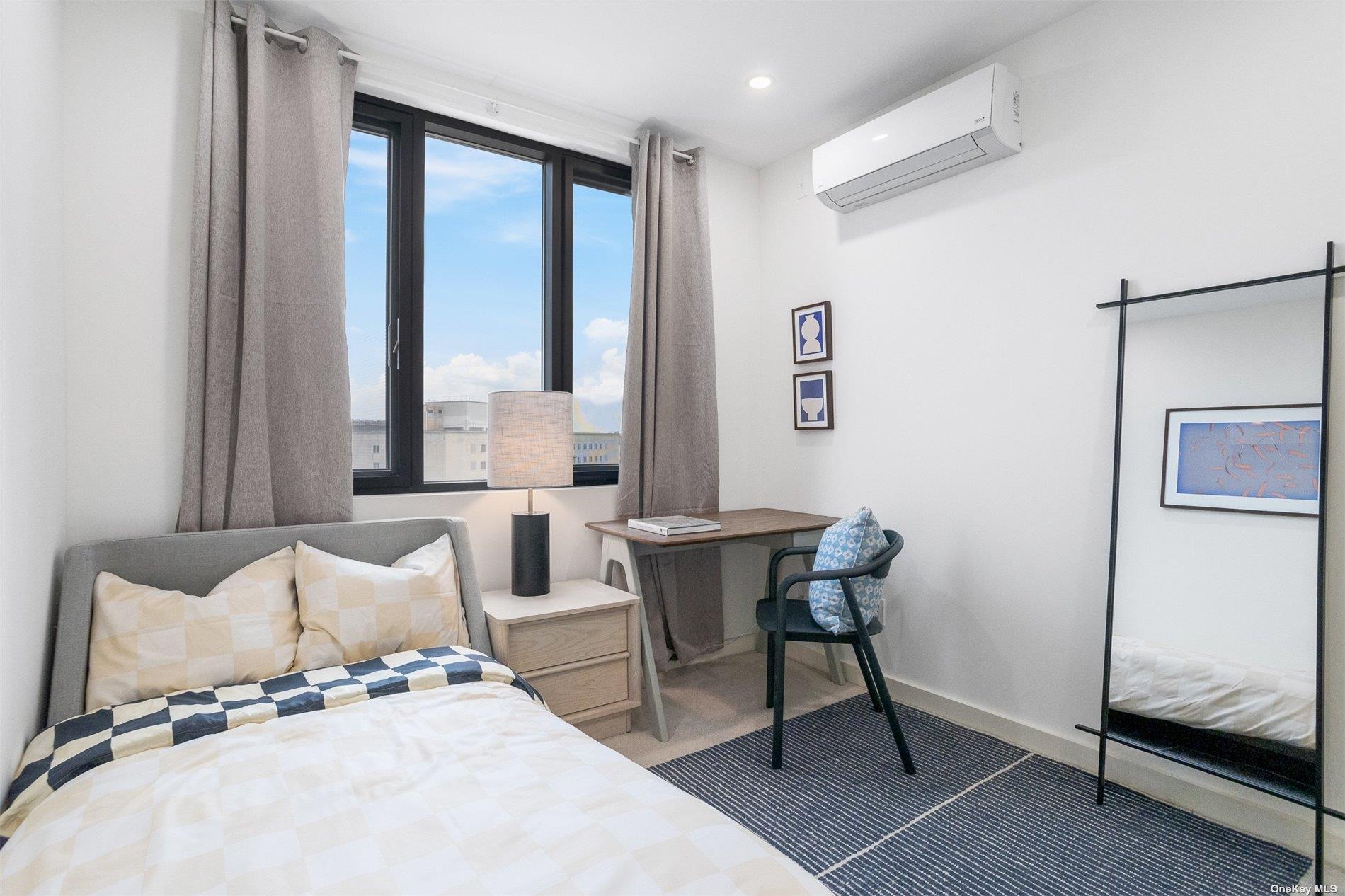 Condo Queens  Queens, NY 11415, MLS-846962-15
