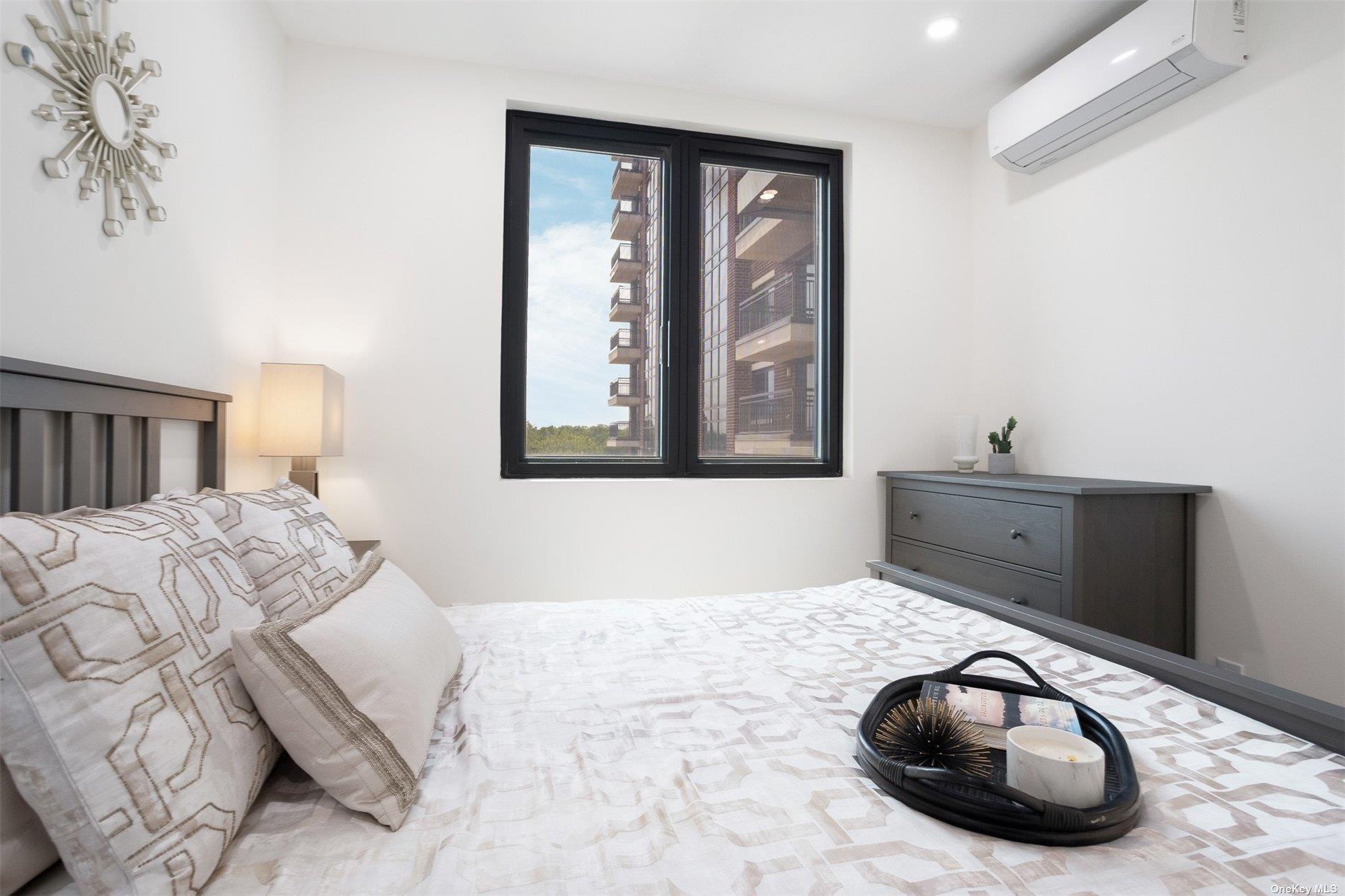 Condo Queens  Queens, NY 11415, MLS-846962-19