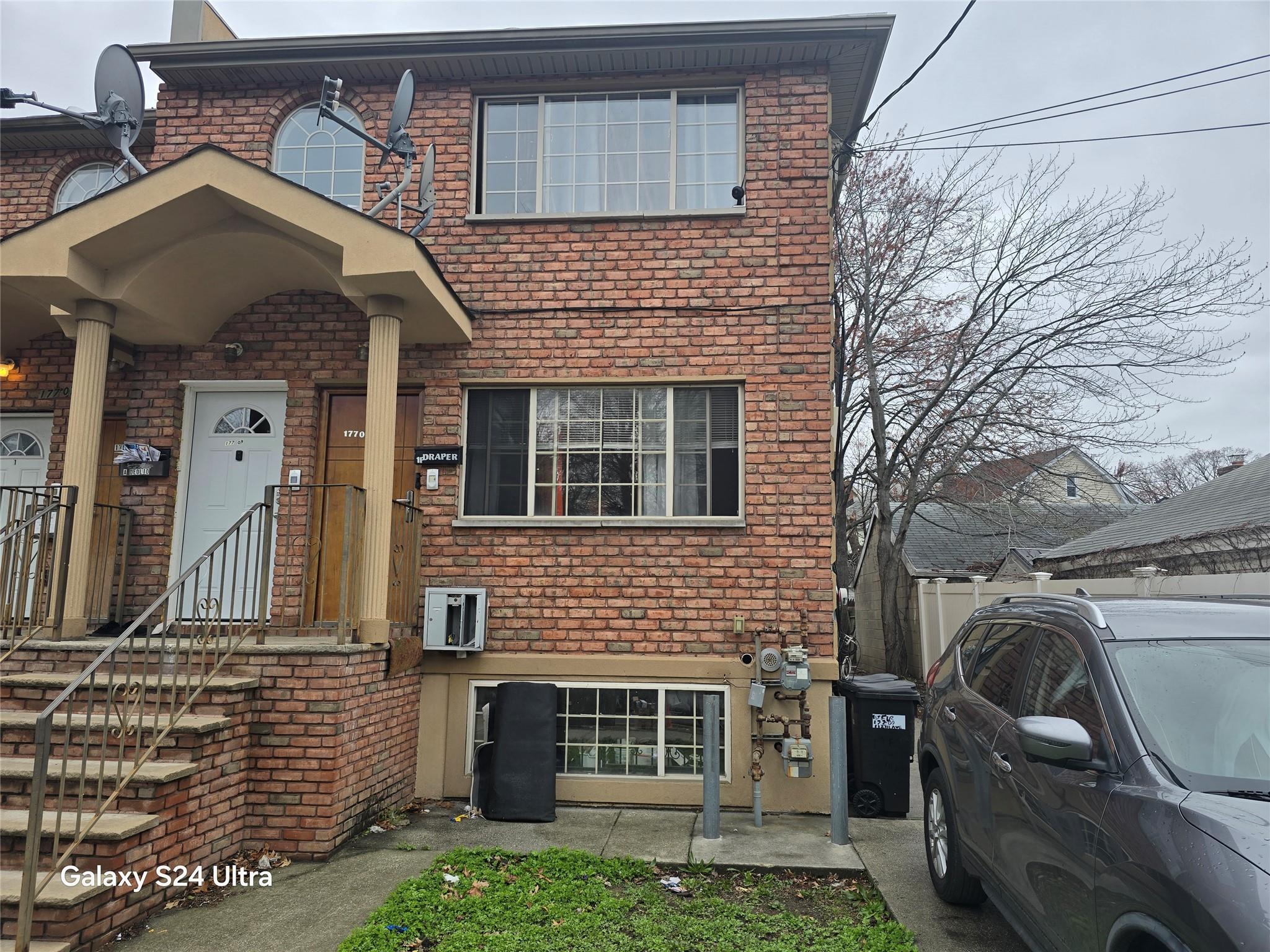 Single Family 112th  Queens, NY 11433, MLS-846981-8