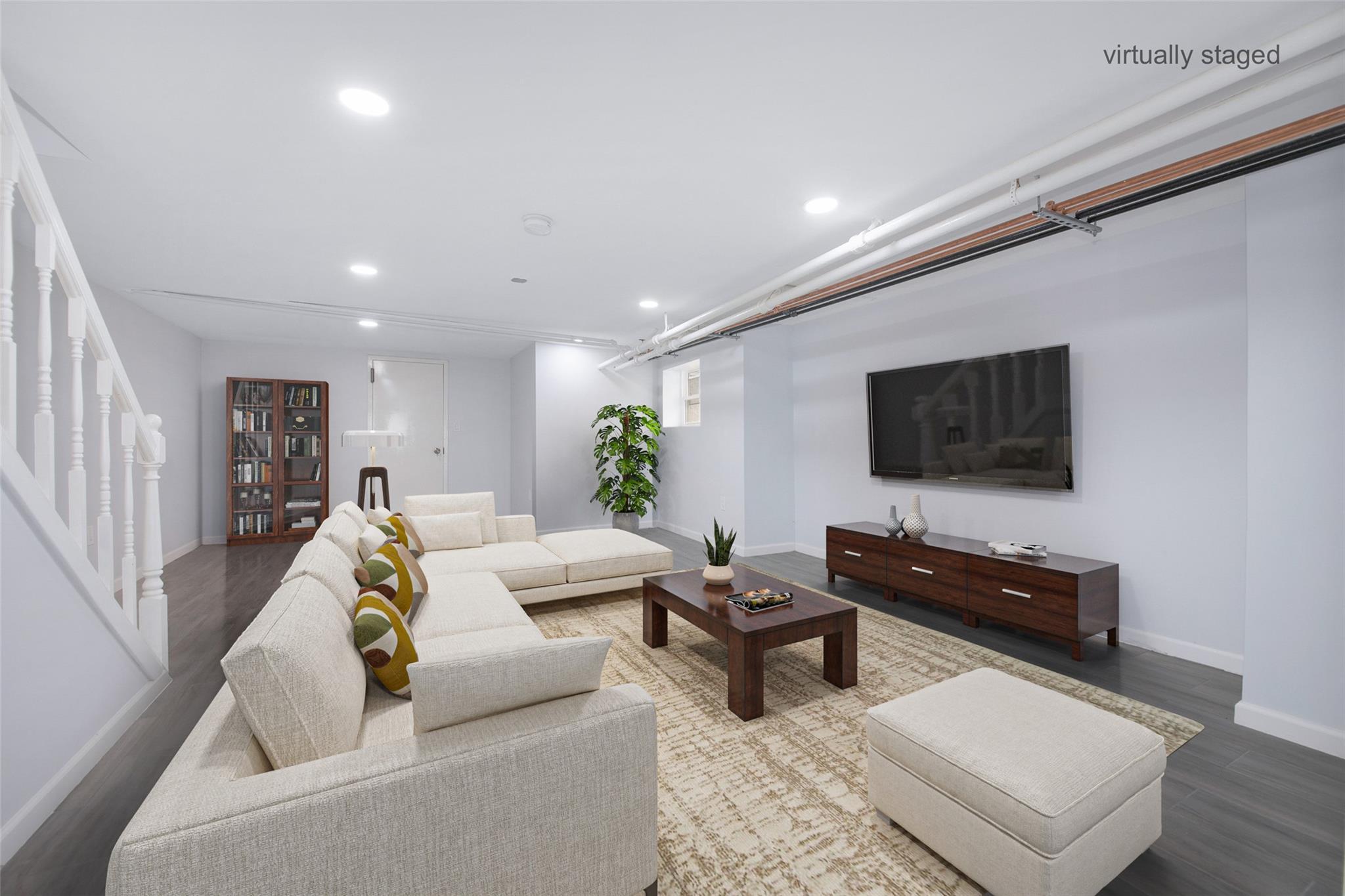 Single Family Van Duzer  Staten Island, NY 10304, MLS-846991-18