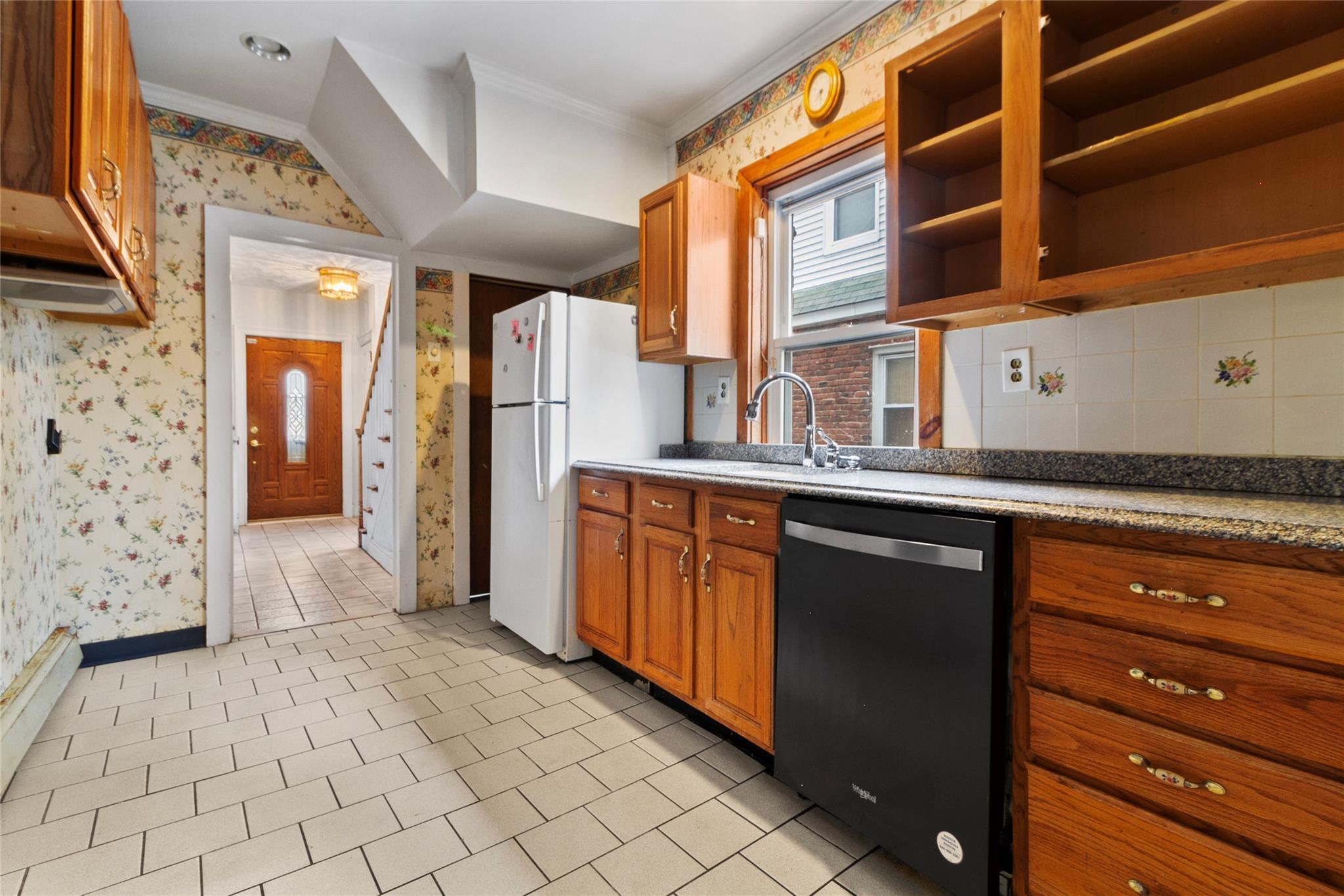 Single Family Boone  Westchester County, NY 10704, MLS-847004-9