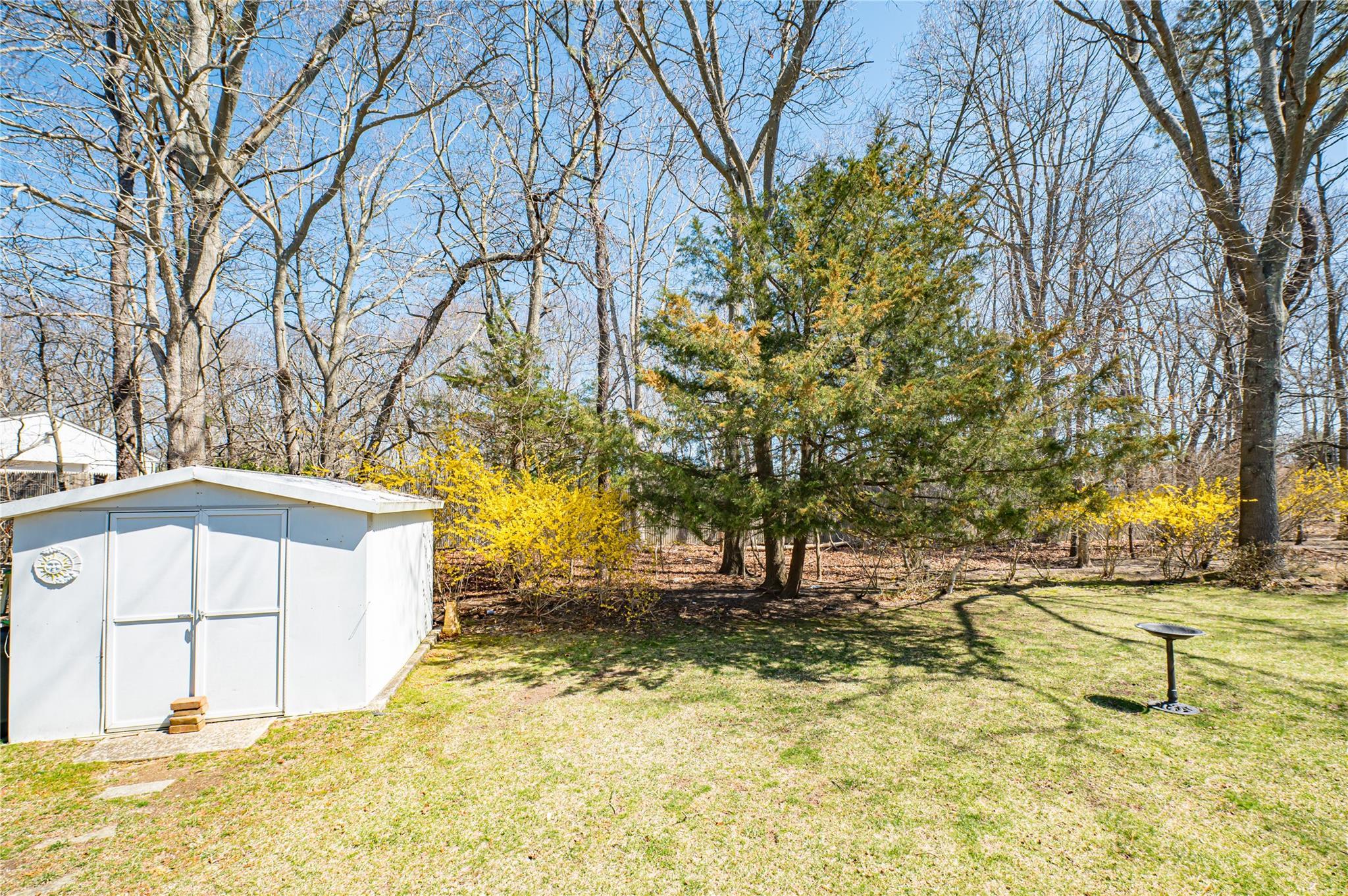 Single Family Middle  Suffolk County, NY 11933, MLS-847031-24