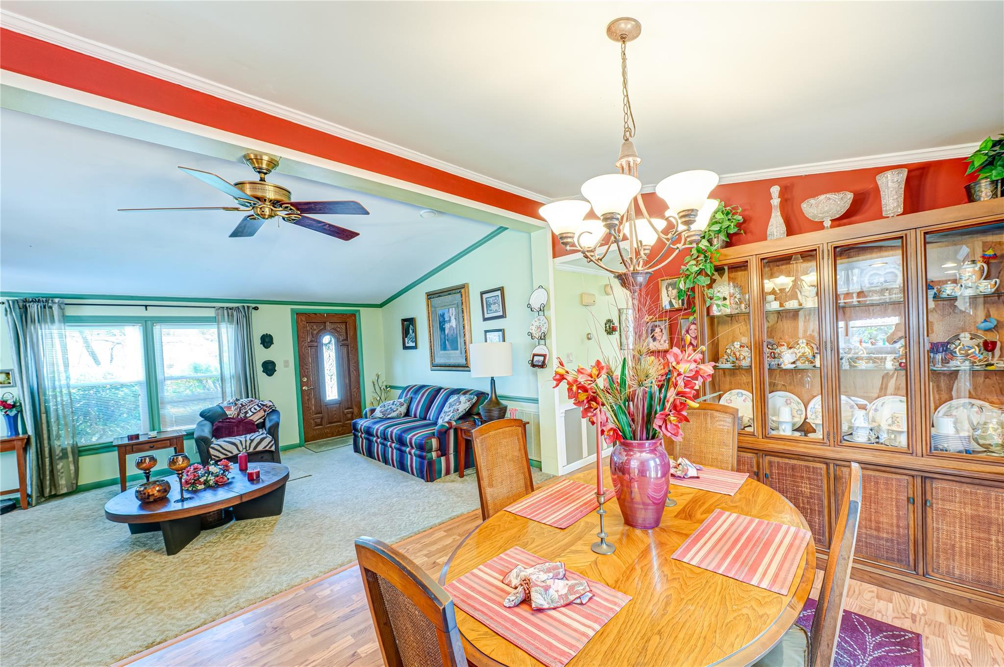 Single Family Middle  Suffolk County, NY 11933, MLS-847031-6
