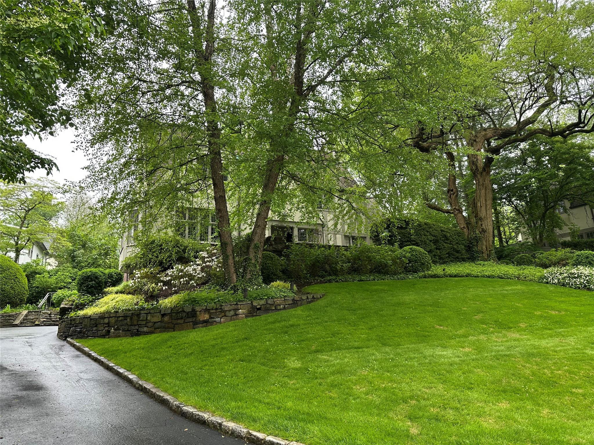 Single Family Studio  Westchester County, NY 10708, MLS-847035-2