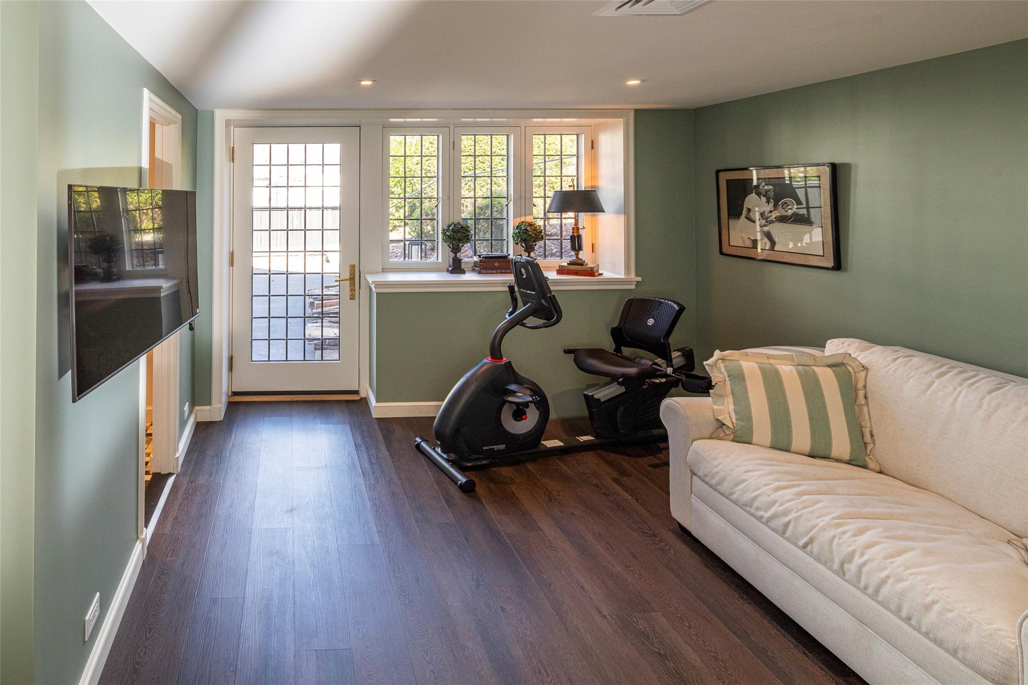 Single Family Studio  Westchester County, NY 10708, MLS-847035-28