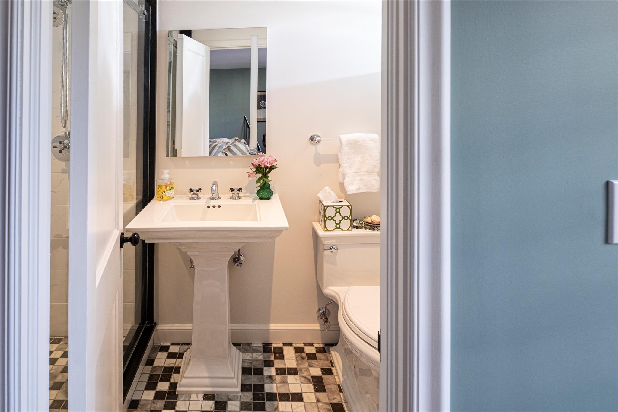 Single Family Studio  Westchester County, NY 10708, MLS-847035-29