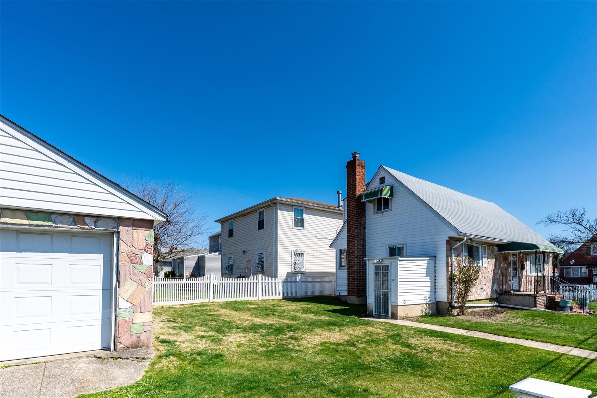 Single Family 154th  Queens, NY 11434, MLS-847036-22
