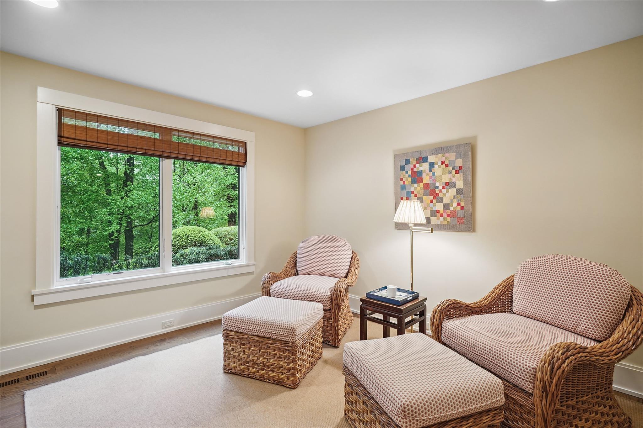 Single Family Eastwoods  Westchester County, NY 10576, MLS-847037-19