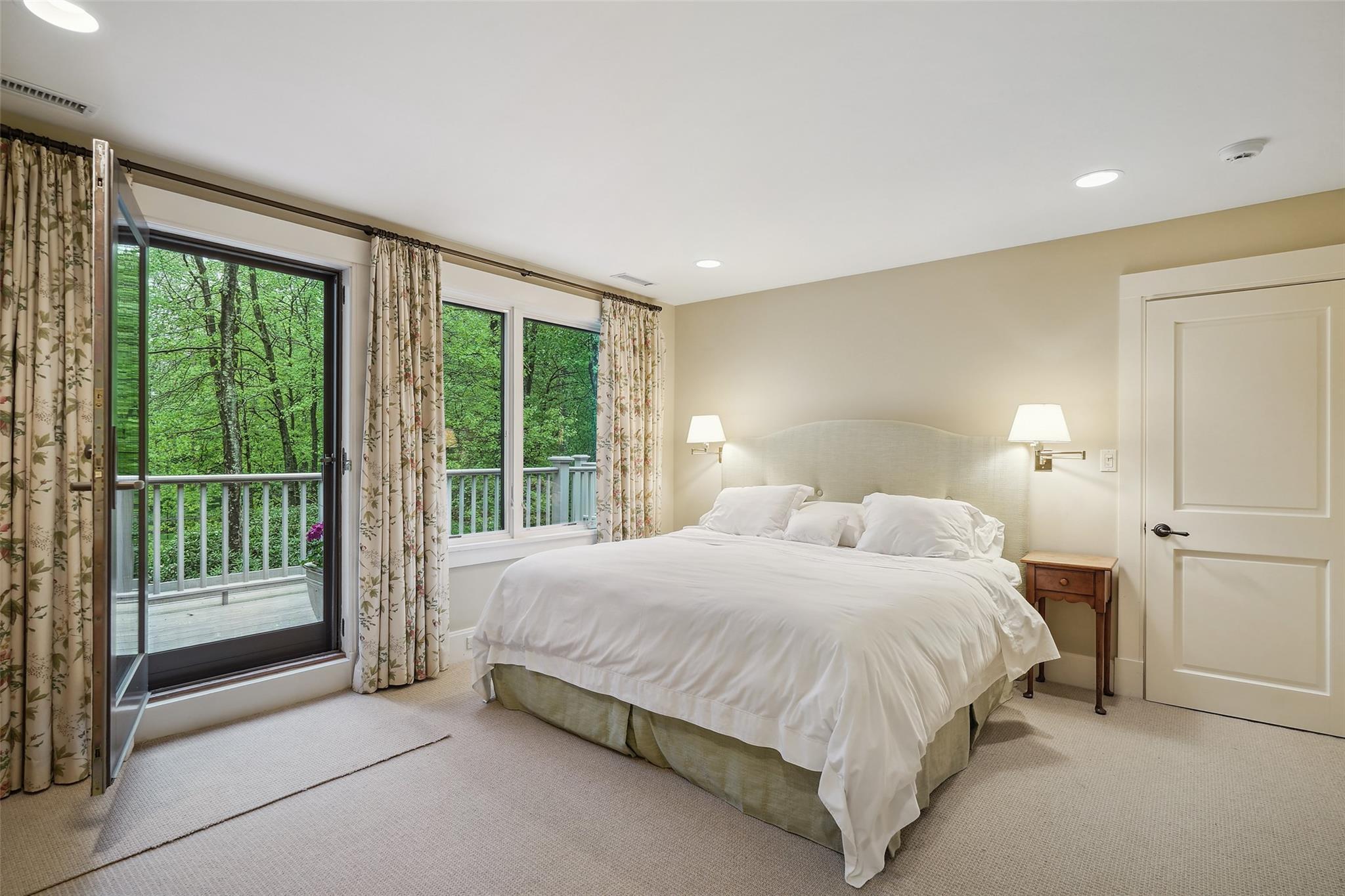 Single Family Eastwoods  Westchester County, NY 10576, MLS-847037-20