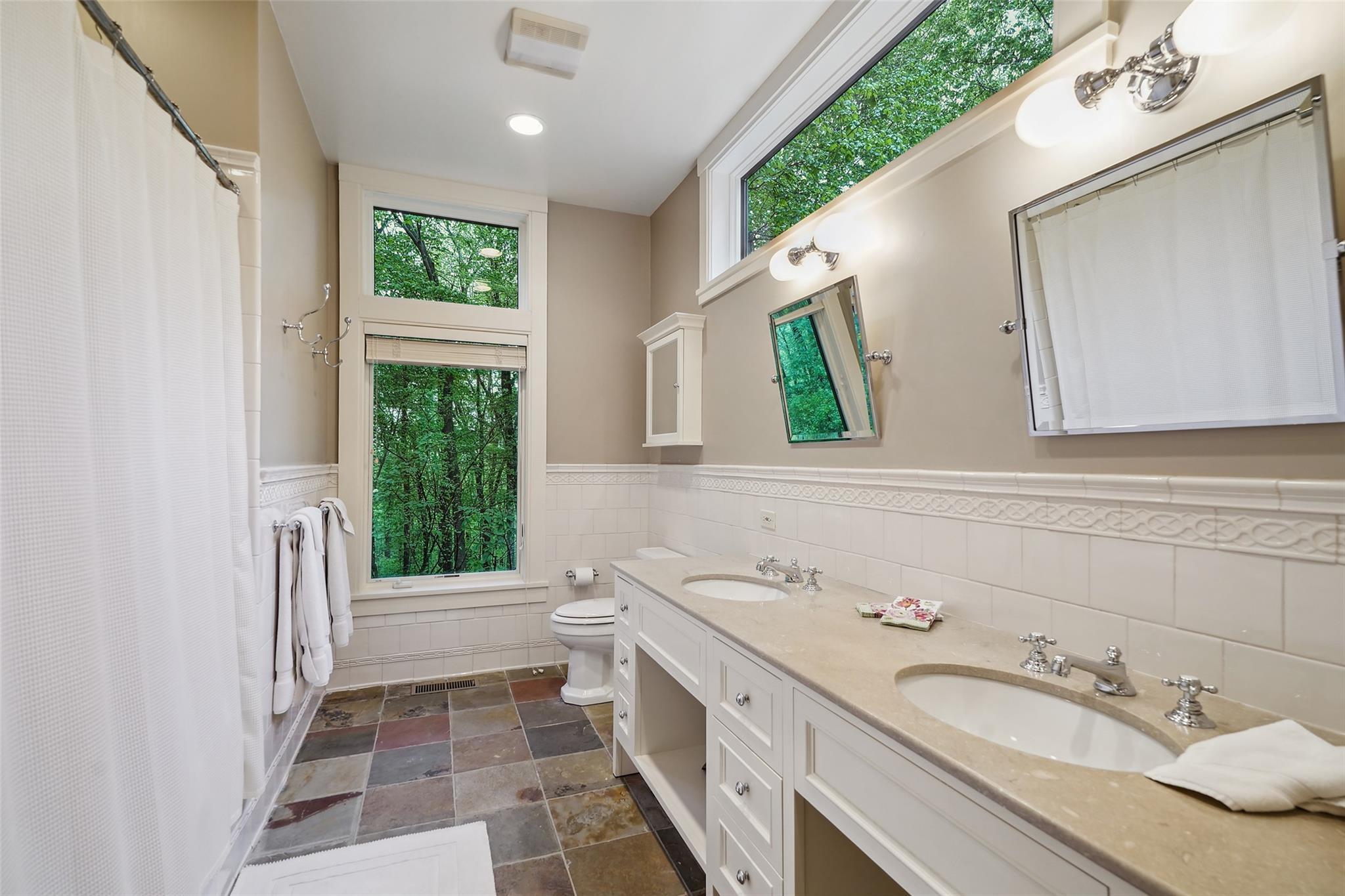 Single Family Eastwoods  Westchester County, NY 10576, MLS-847037-21