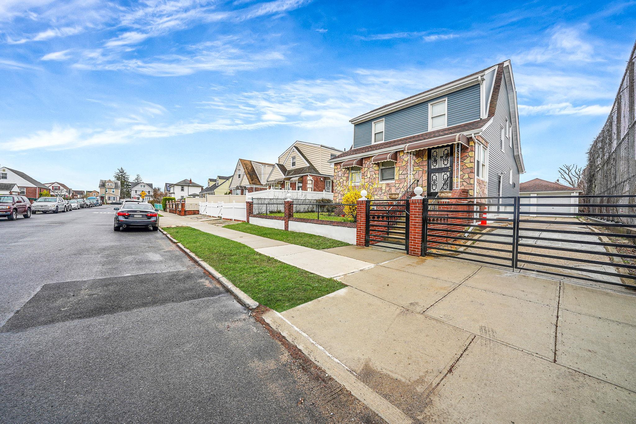 Single Family 132nd  Queens, NY 11413, MLS-847046-3