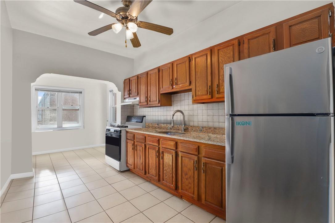 Single Family Roberts  Bronx, NY 10461, MLS-847058-2