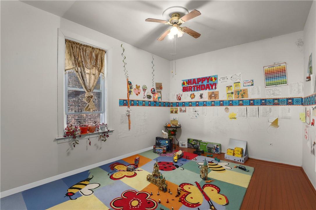 Single Family Roberts  Bronx, NY 10461, MLS-847058-4