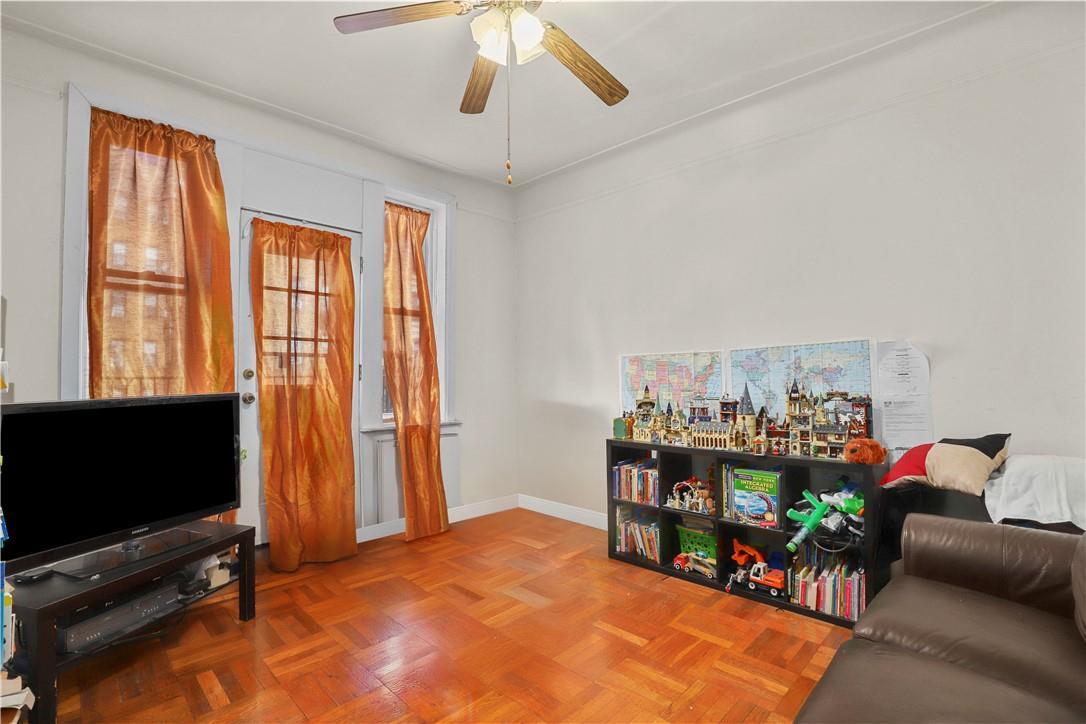 Single Family Roberts  Bronx, NY 10461, MLS-847058-9