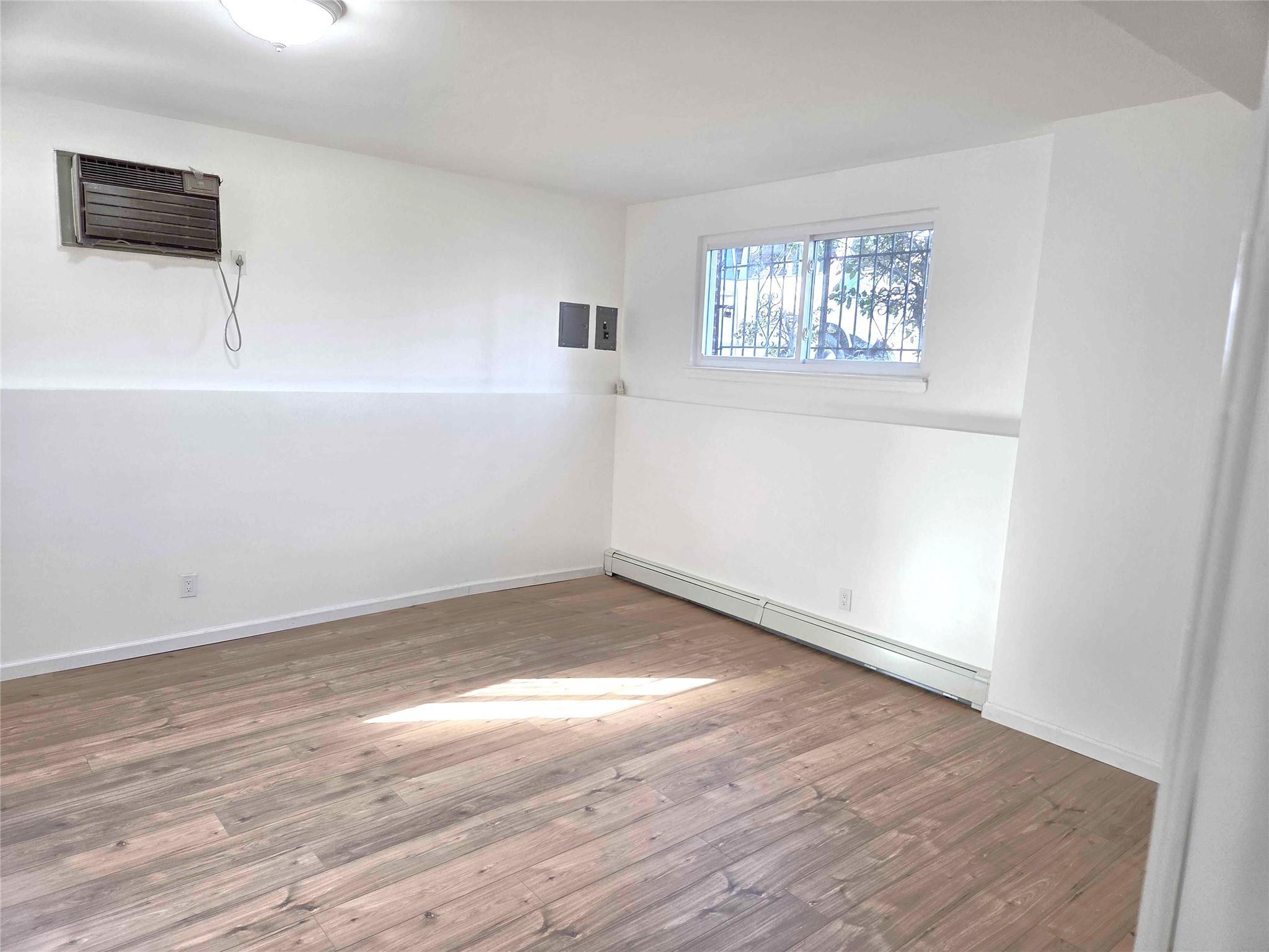 Single Family 160th  Queens, NY 11434, MLS-847078-10