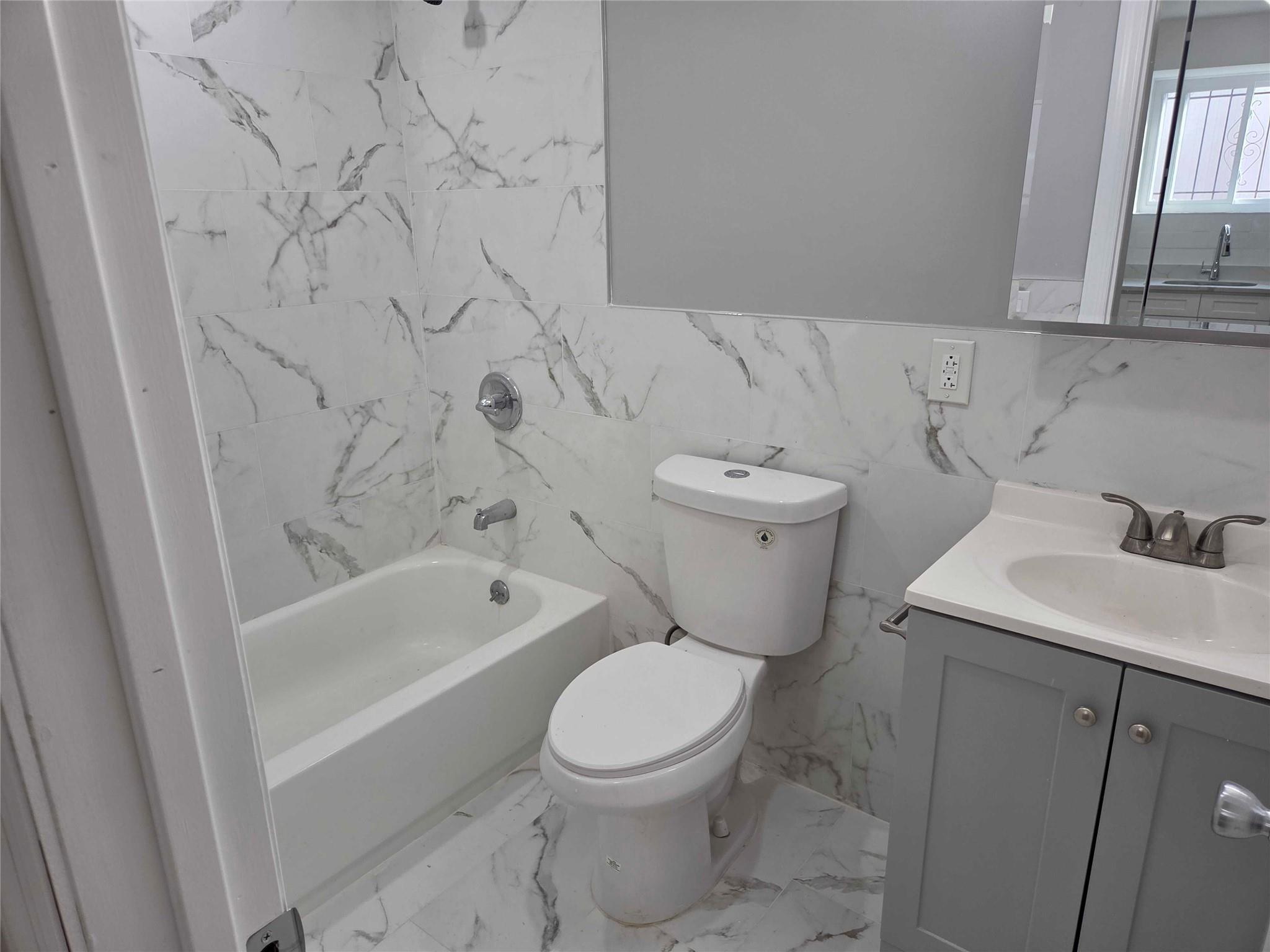 Single Family 160th  Queens, NY 11434, MLS-847078-21
