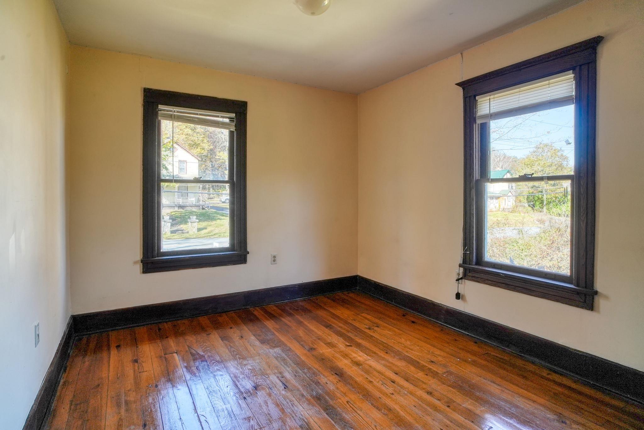 Single Family Summitville  Sullivan County, NY 12790, MLS-847089-15