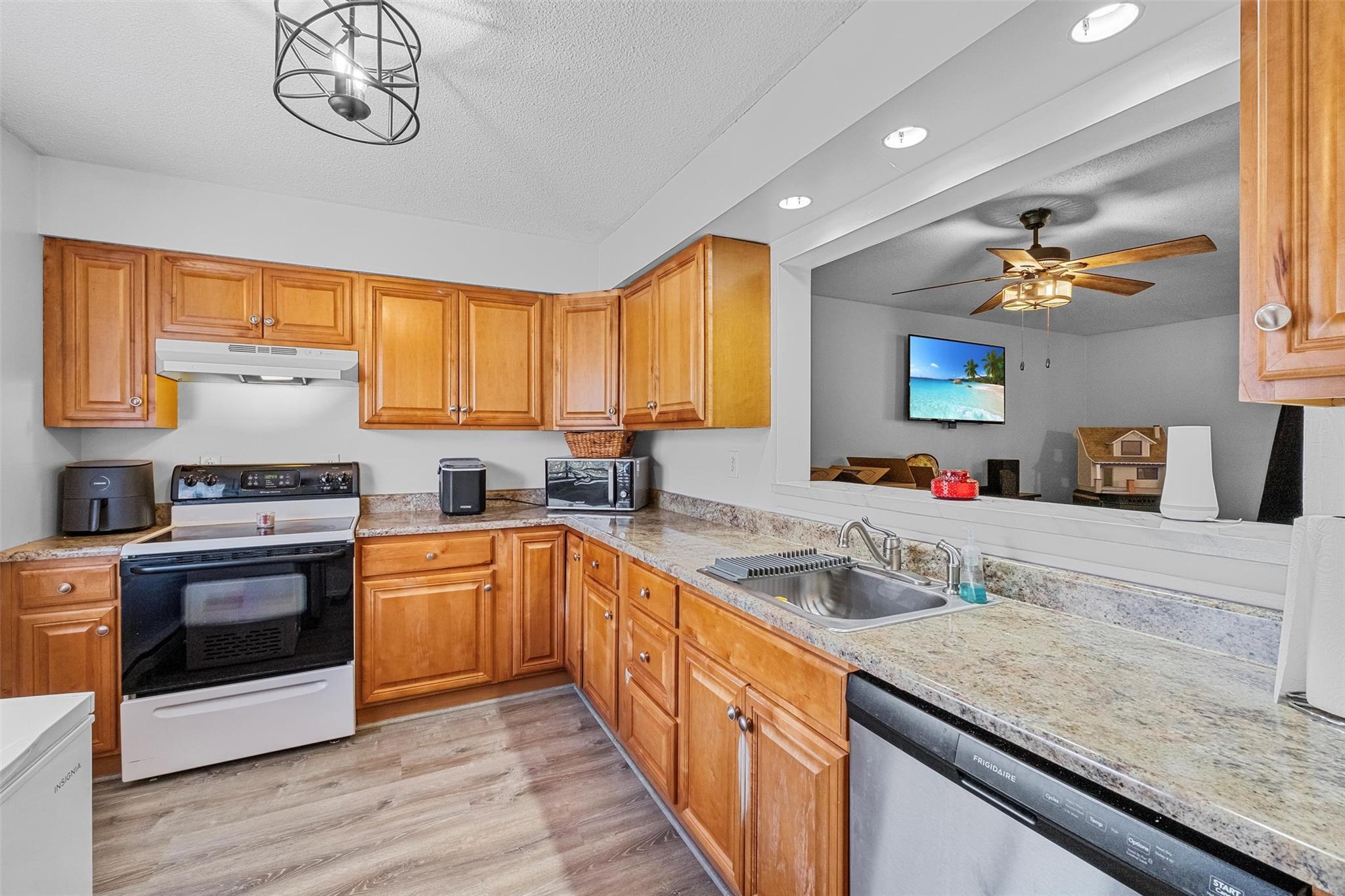Single Family Chelsea  Dutchess County, NY 12533, MLS-847090-8