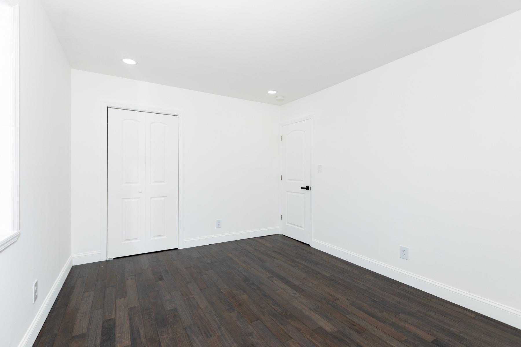 Single Family Melody  Suffolk County, NY 11701, MLS-847094-13