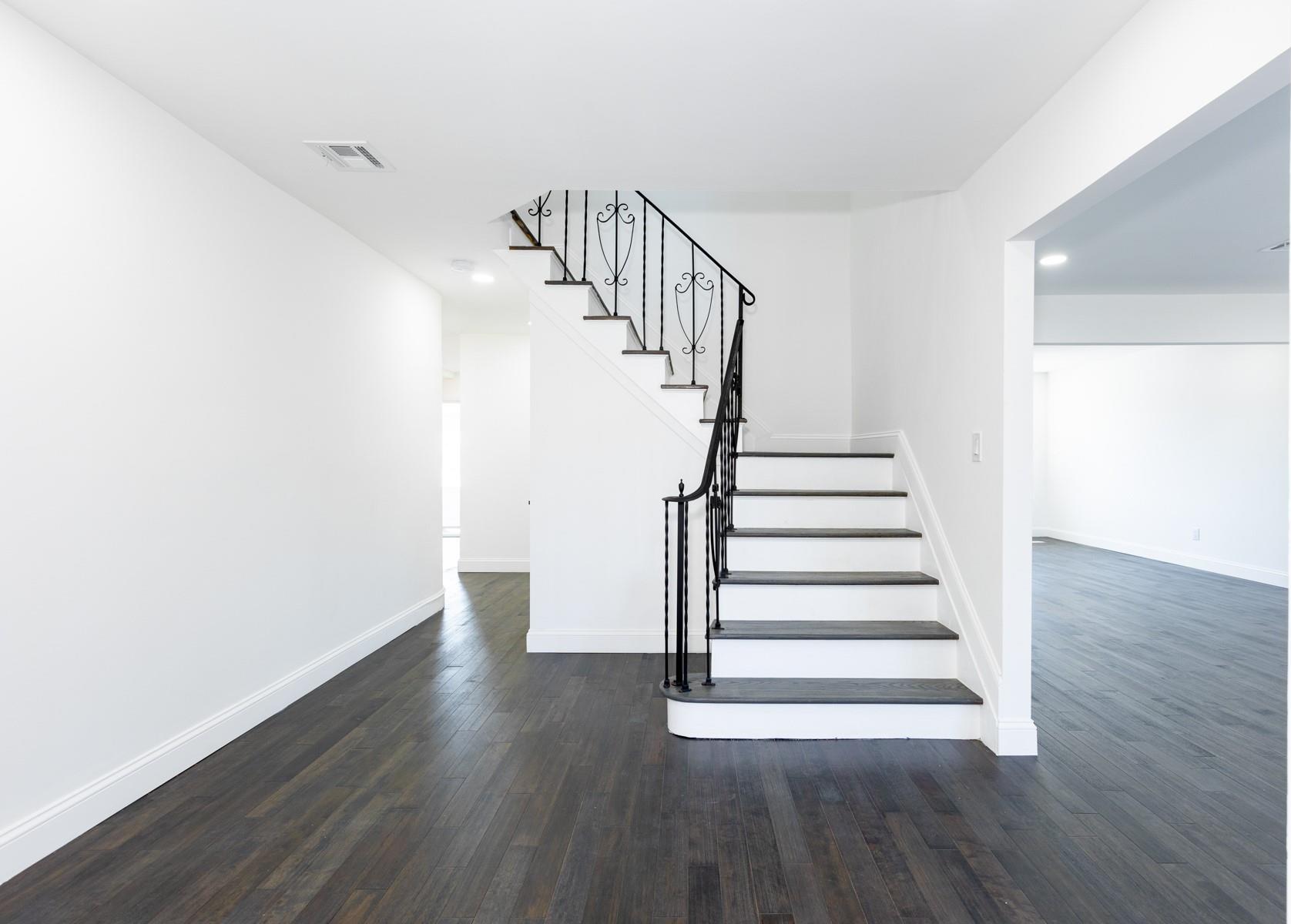 Single Family Melody  Suffolk County, NY 11701, MLS-847094-20