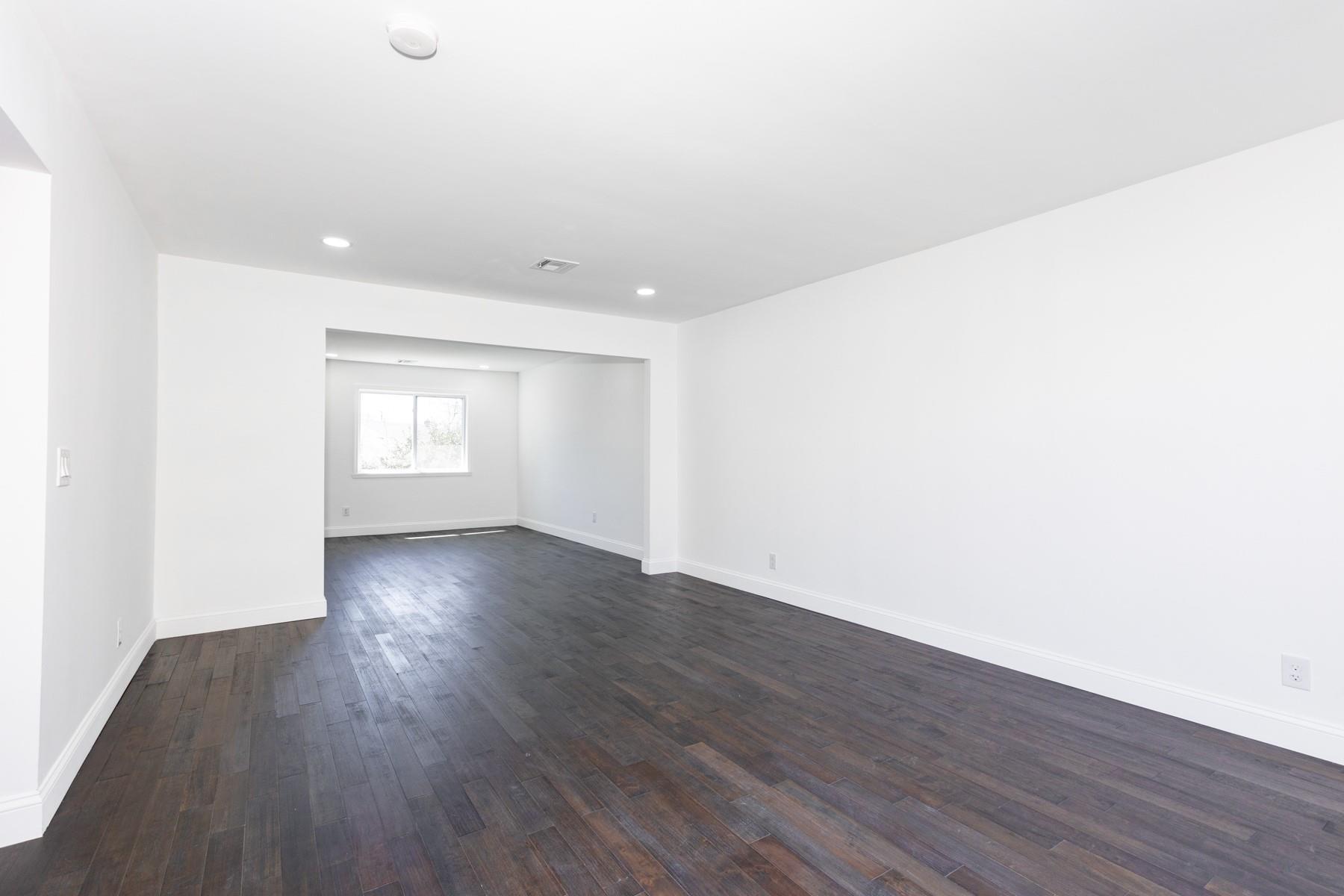 Single Family Melody  Suffolk County, NY 11701, MLS-847094-7