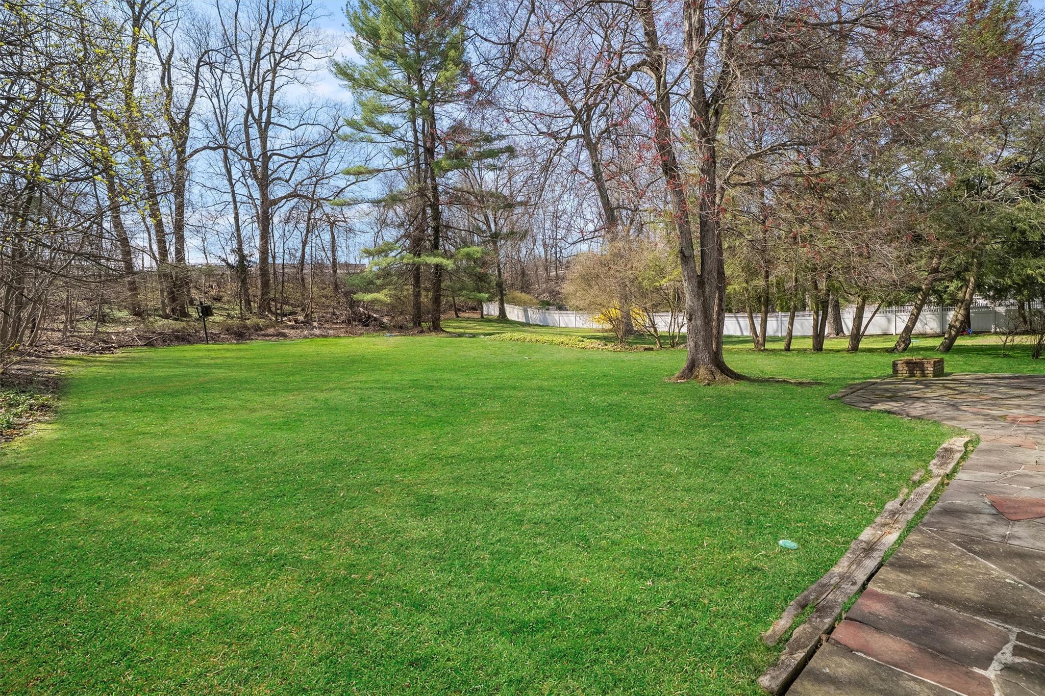Single Family Pinewood  Westchester County, NY 10530, MLS-847117-32