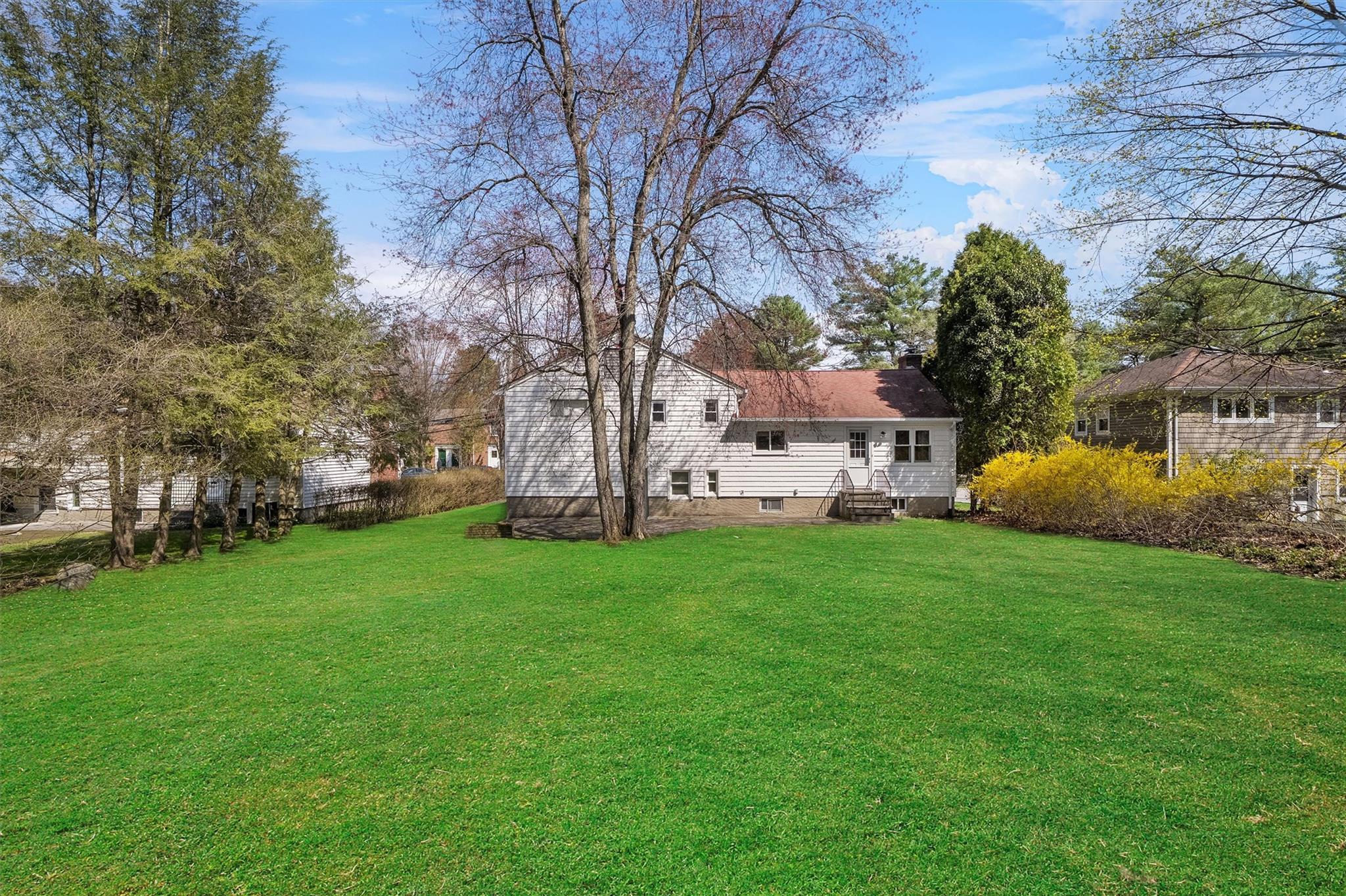 Single Family Pinewood  Westchester County, NY 10530, MLS-847117-38