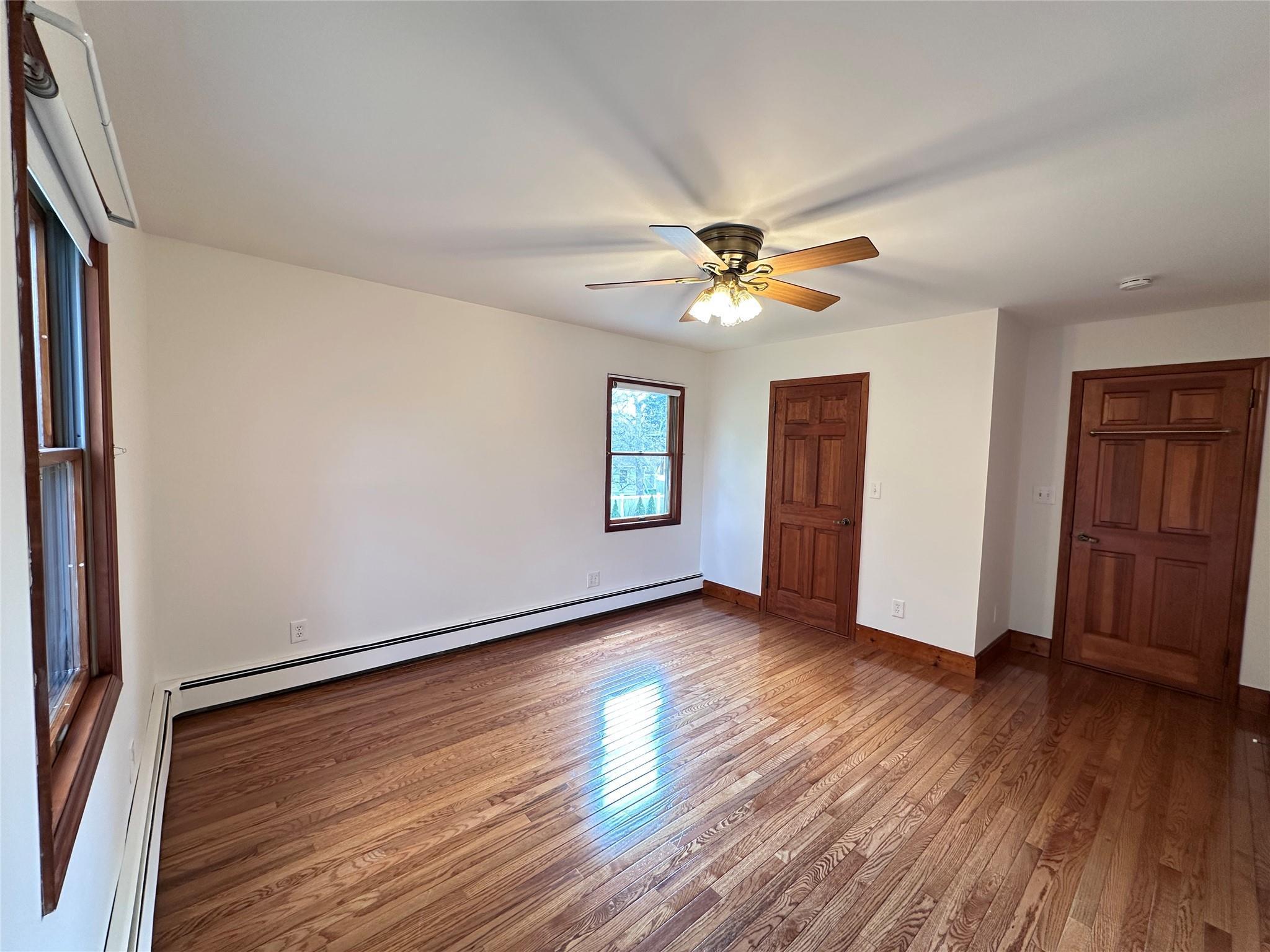Single Family Crestwood  Suffolk County, NY 11746, MLS-847127-19