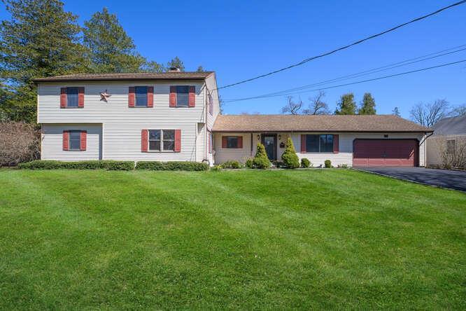 Single Family Crestwood  Suffolk County, NY 11746, MLS-847127-2