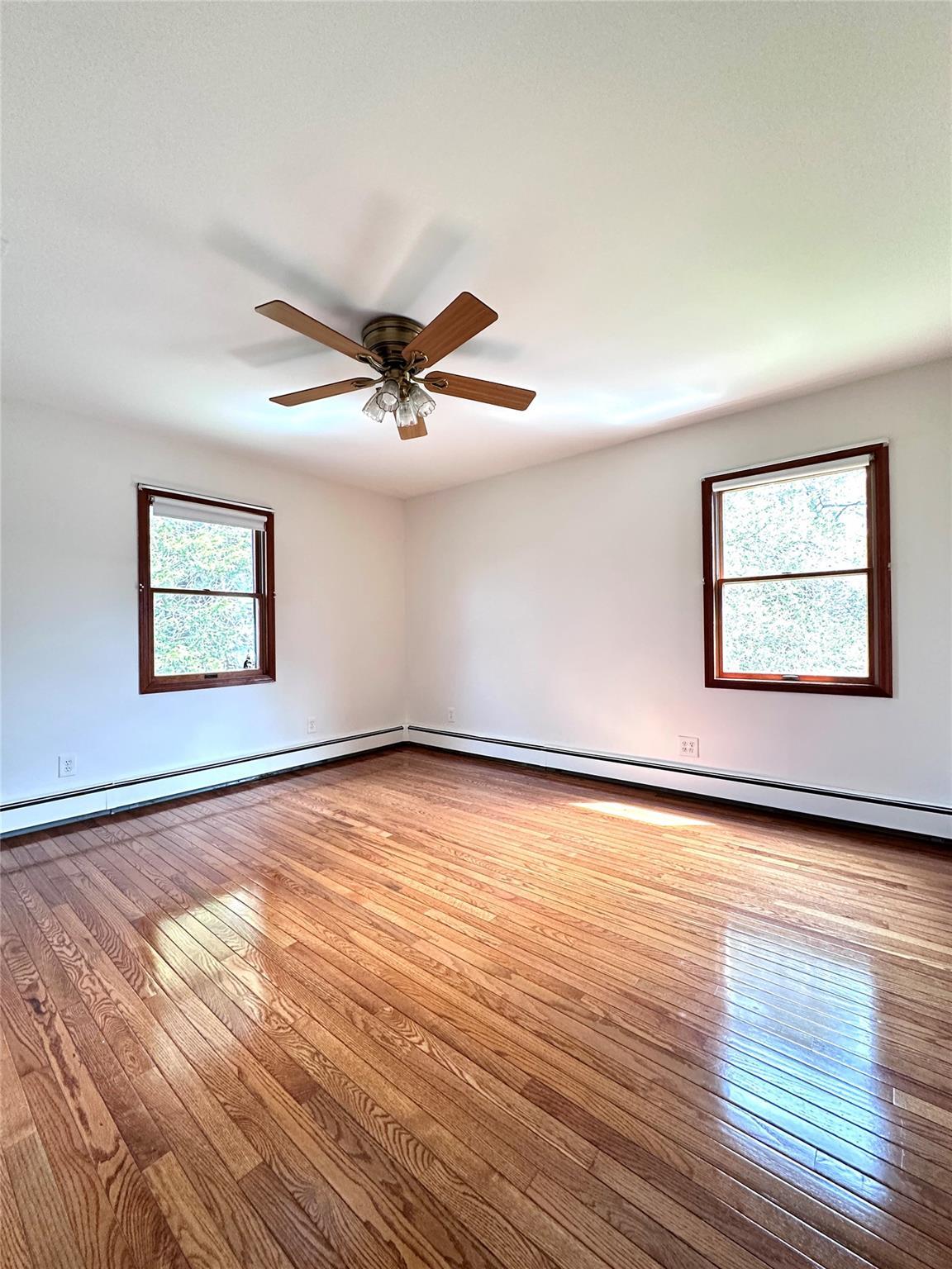 Single Family Crestwood  Suffolk County, NY 11746, MLS-847127-20