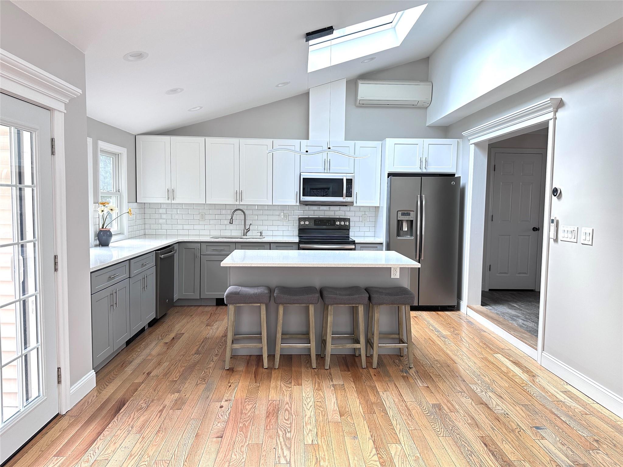 Single Family Crestwood  Suffolk County, NY 11746, MLS-847127-9