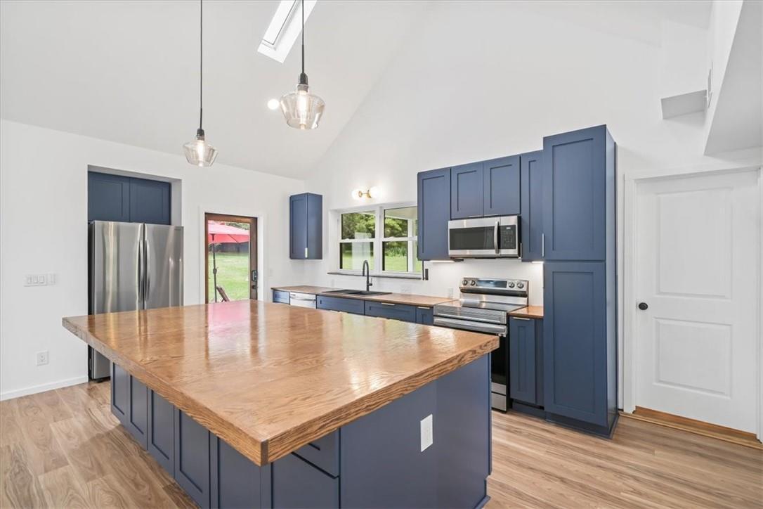 Single Family Lincoln  Westchester County, NY 10520, MLS-847134-6