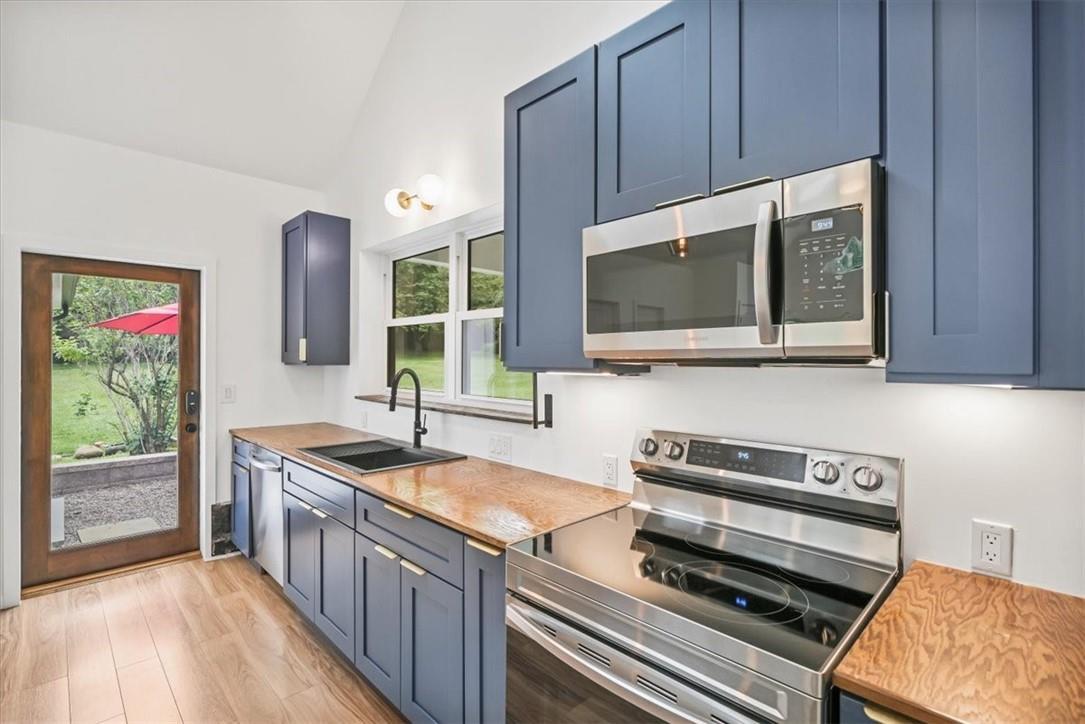 Single Family Lincoln  Westchester County, NY 10520, MLS-847134-7