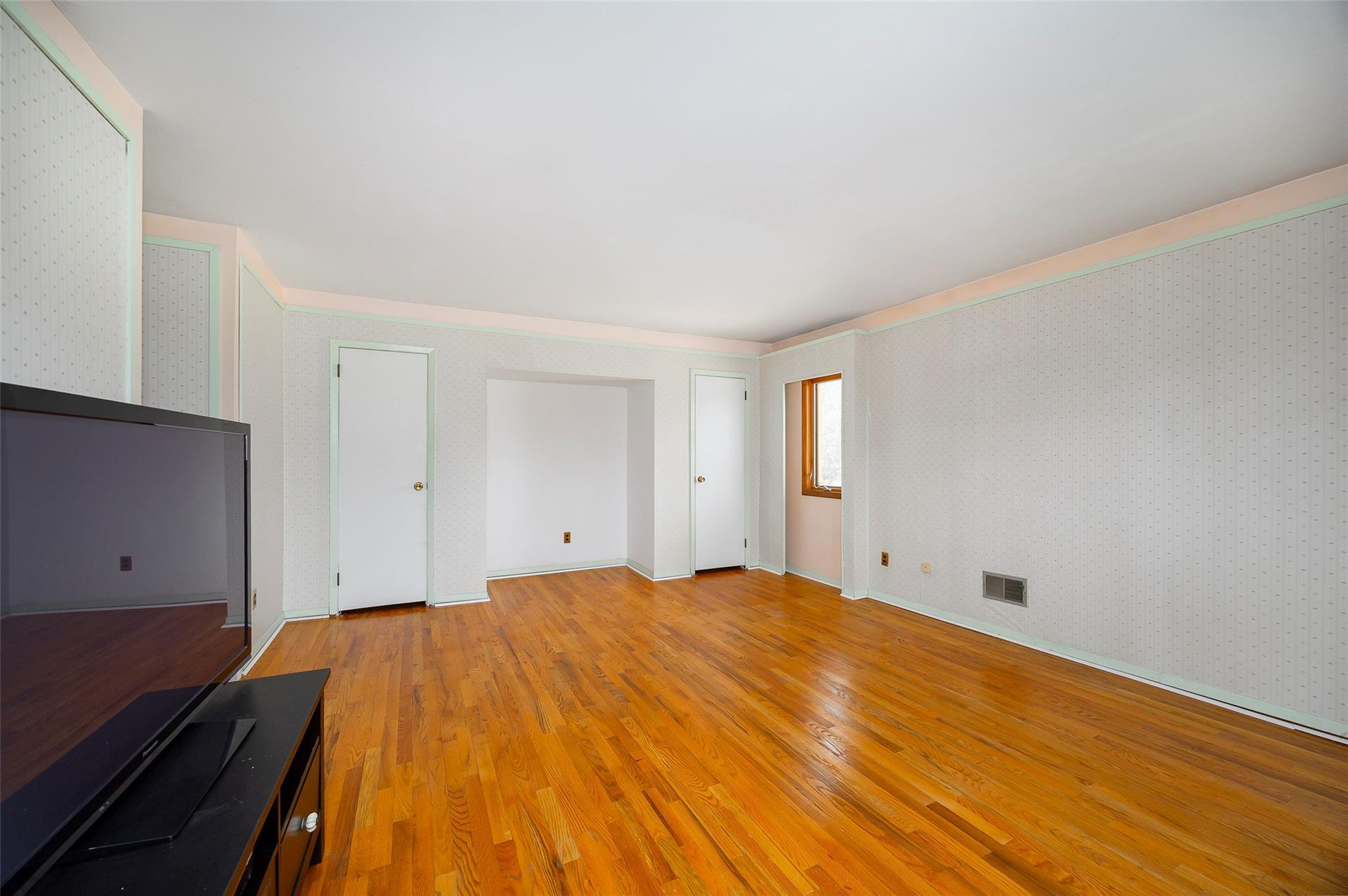 Single Family Scott  Dutchess County, NY 12601, MLS-847146-29