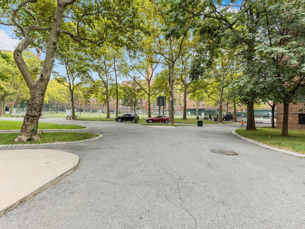 Condo Metropolitan  Bronx, NY 10462, MLS-847151-15