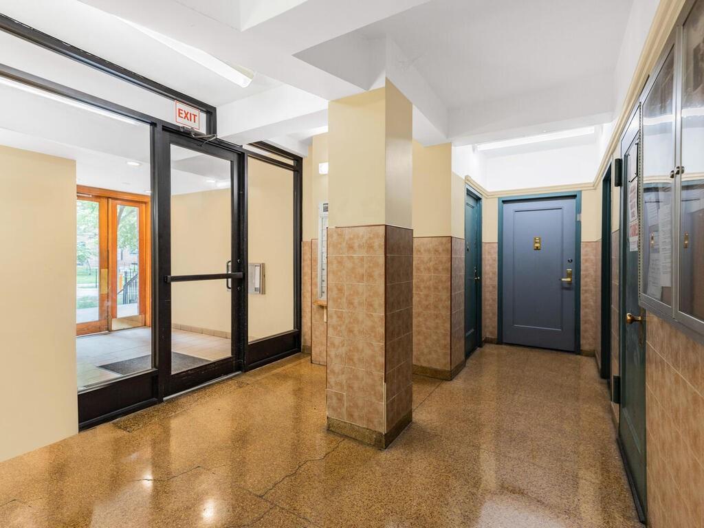 Condo Metropolitan  Bronx, NY 10462, MLS-847151-16