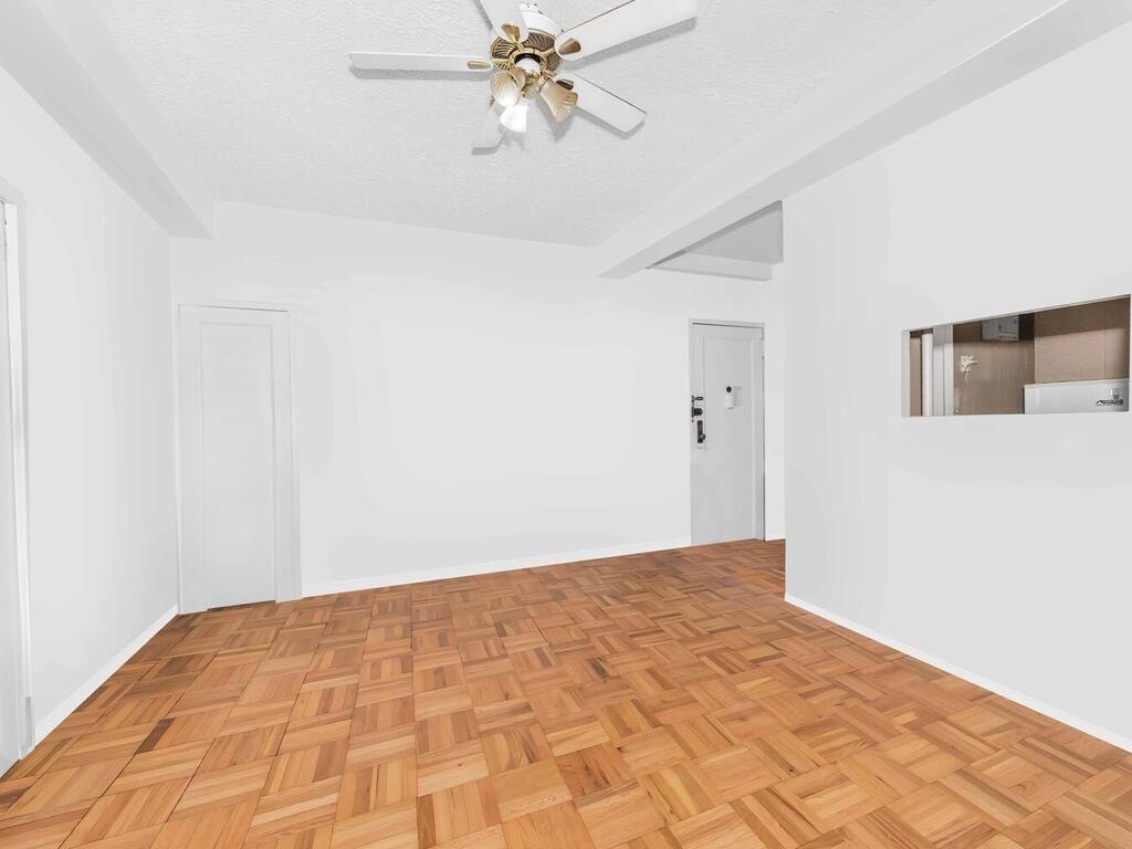 Condo Metropolitan  Bronx, NY 10462, MLS-847151-5