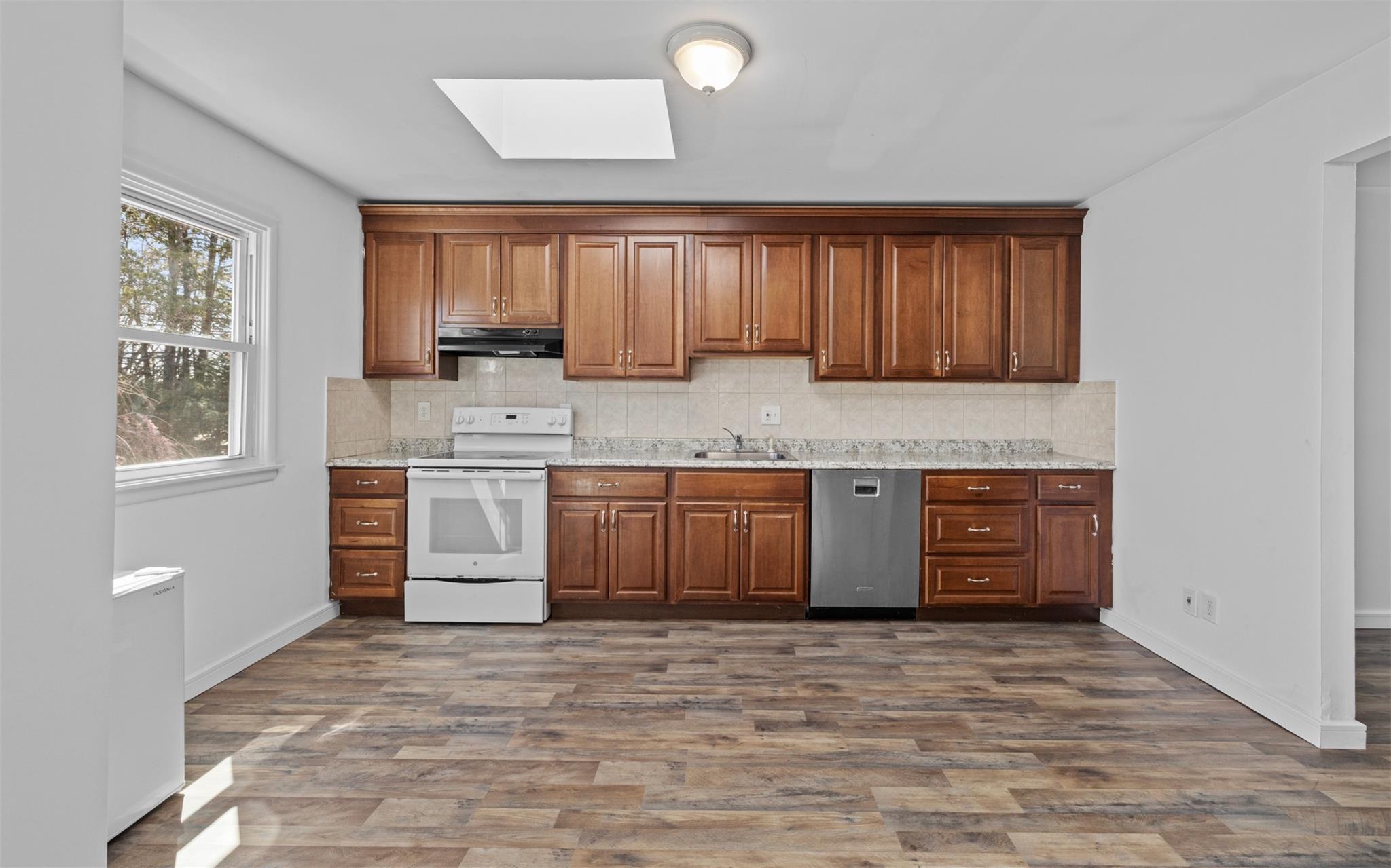 Single Family Keith  Suffolk County, NY 11795, MLS-847153-28