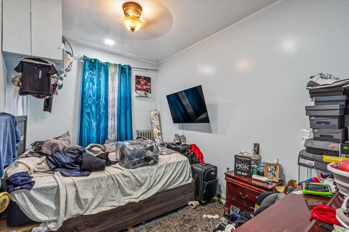 Single Family Hegeman  Brooklyn, NY 11207, MLS-847202-10