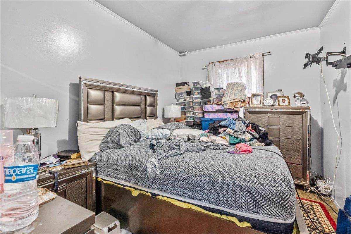 Single Family Hegeman  Brooklyn, NY 11207, MLS-847202-21