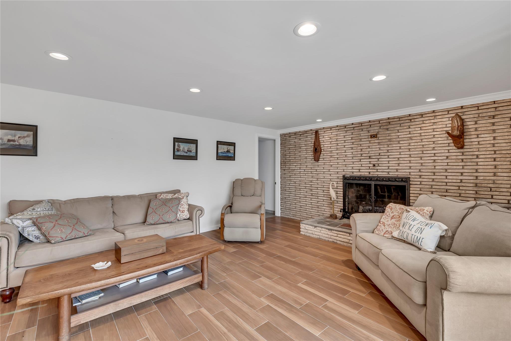 Single Family 2nd  Nassau County, NY 11520, MLS-847203-24