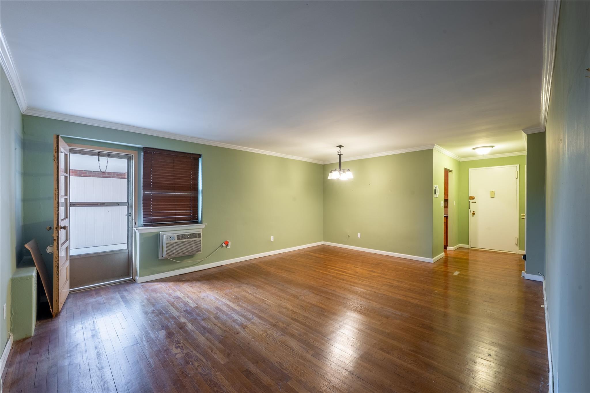 Coop Pearsall  Nassau County, NY 11542, MLS-847232-5