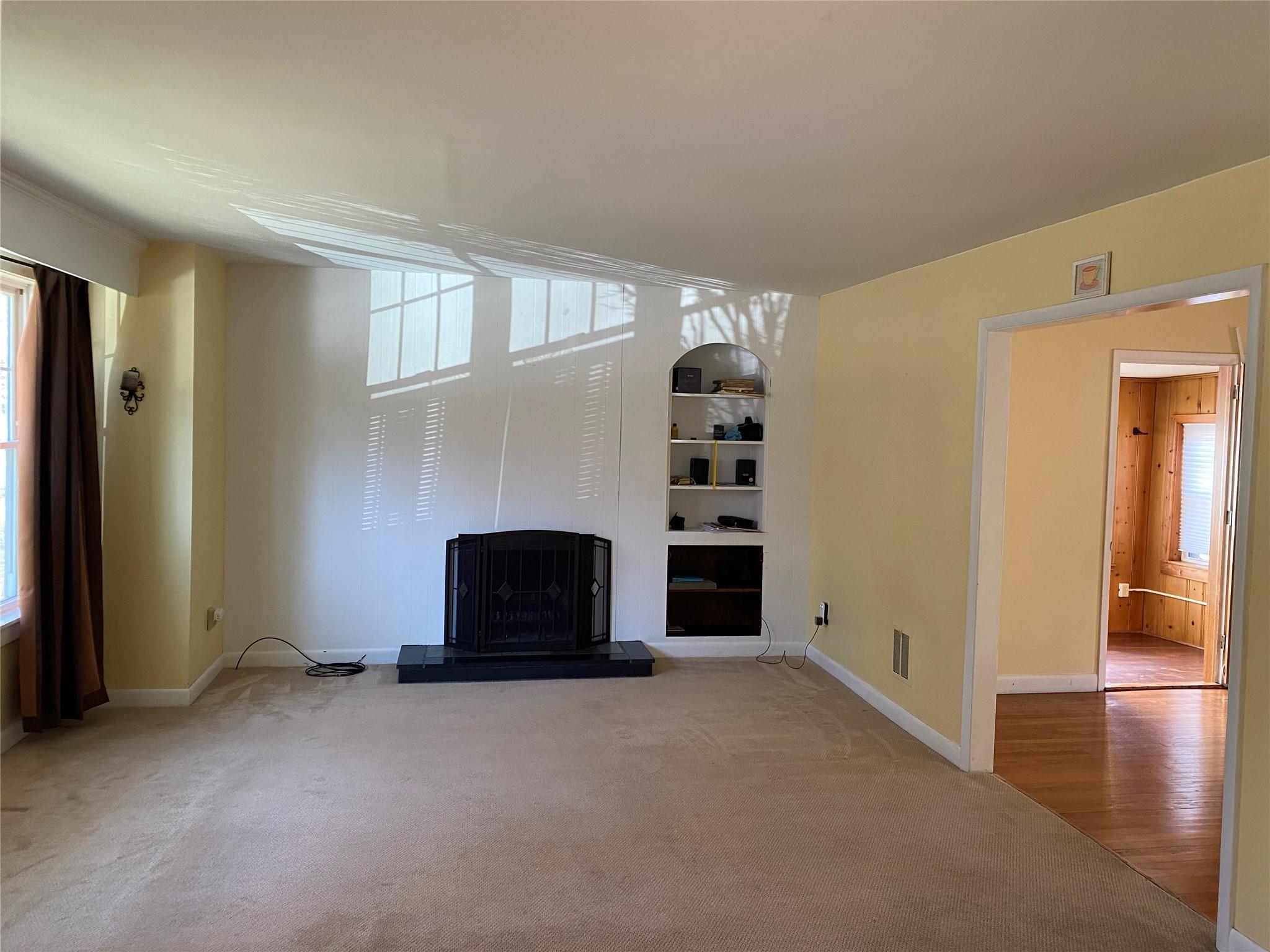 Single Family Hooker  Dutchess County, NY 12601, MLS-847239-4